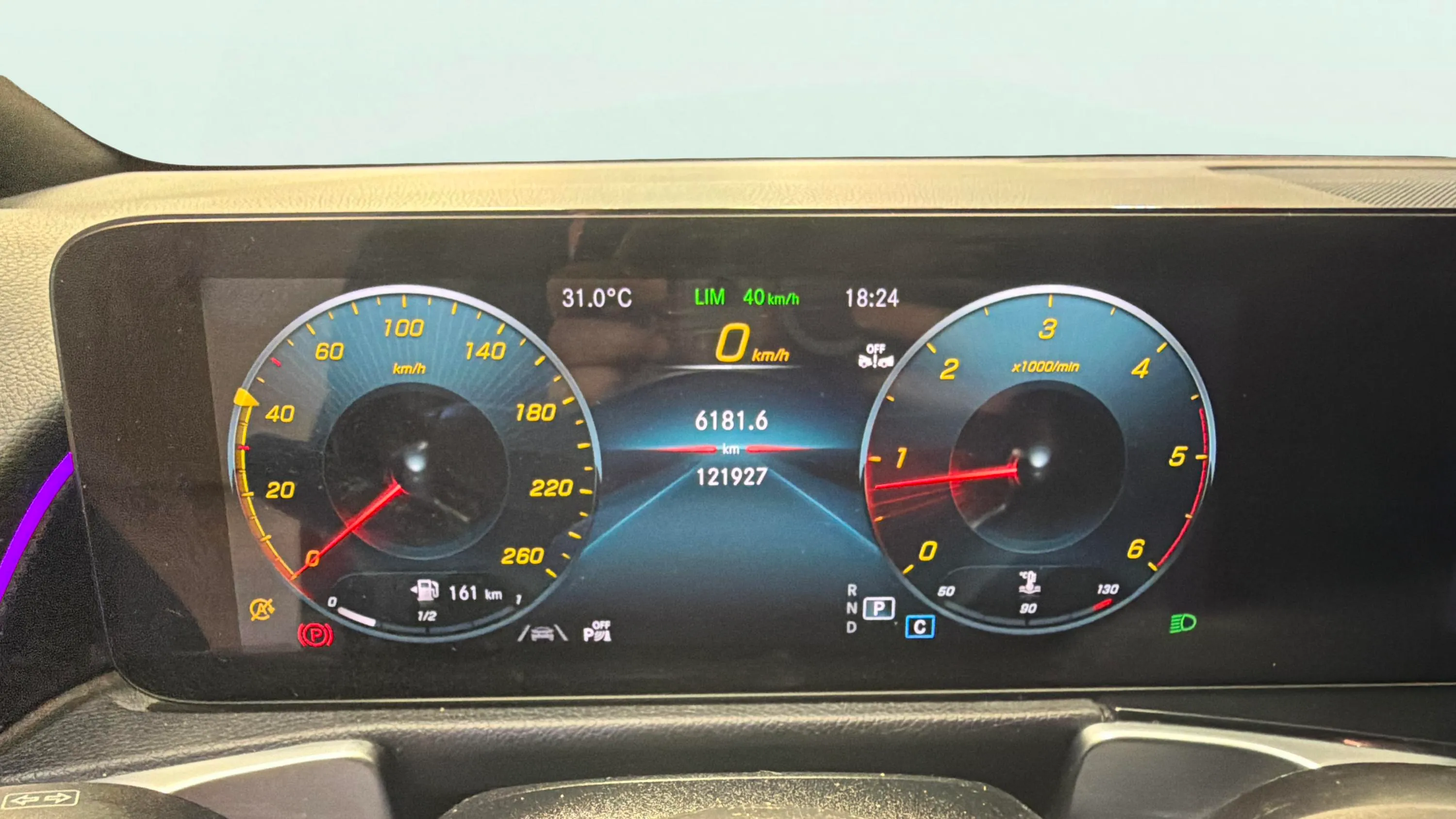 Mercedes-Benz GLB 2.0 GLB 220 D 4MATIC DCT - foto 12