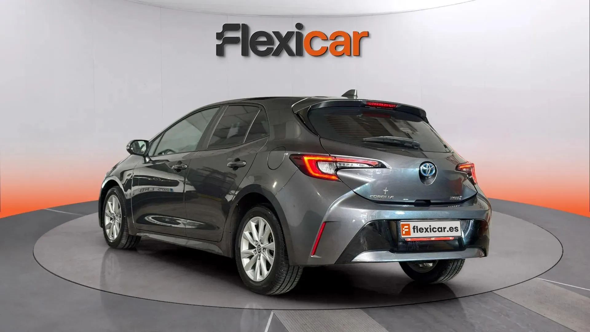 Toyota Corolla 140H Active Plus - foto 4