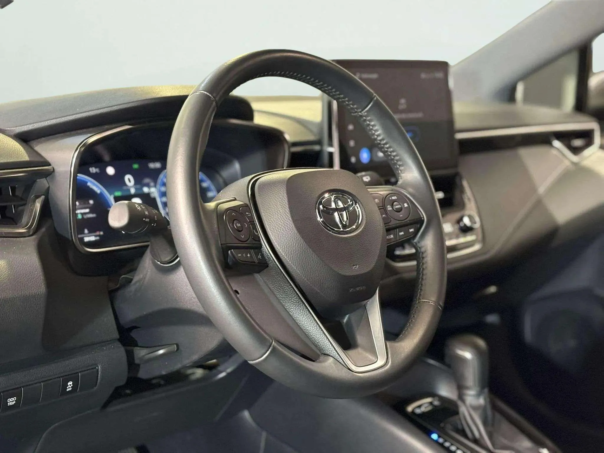 Toyota Corolla 140H Active Plus - foto 7