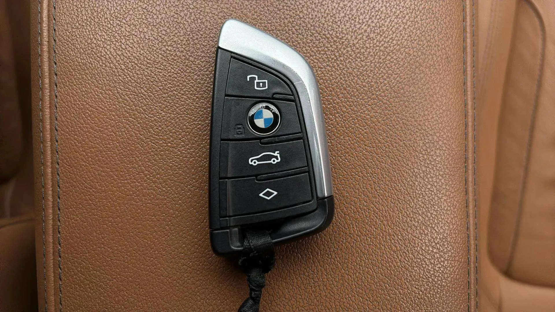 BMW Serie 3 M340i xDrive - foto 34