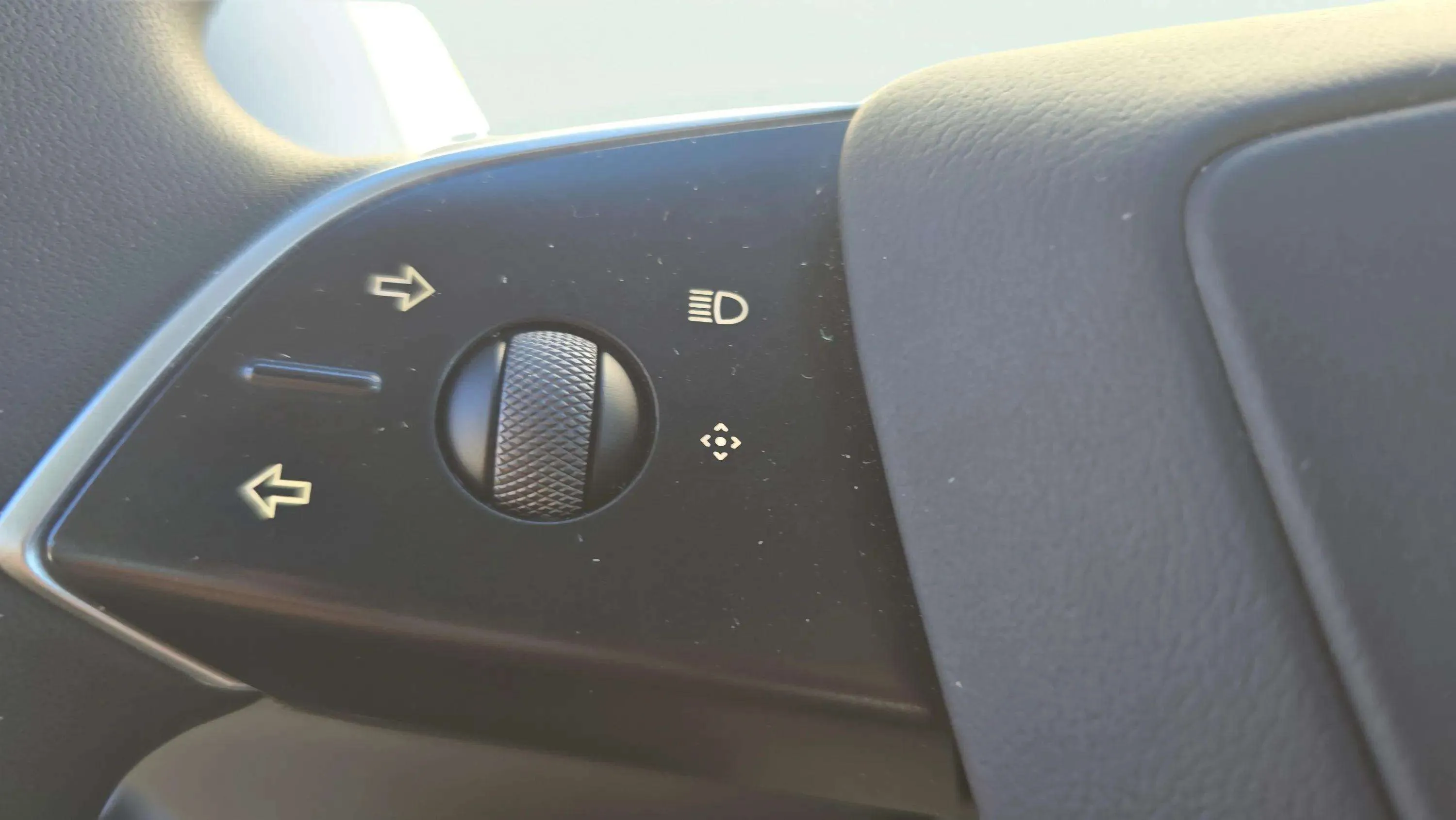 Tesla Model 3 Standard Range "Highland" RWD - foto 22
