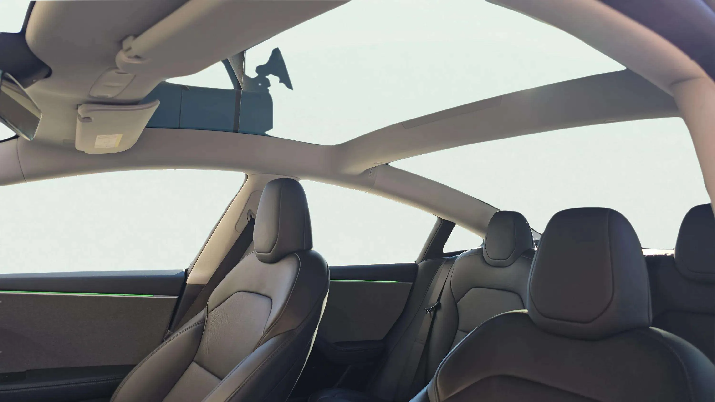 Tesla Model 3 Standard Range "Highland" RWD - foto 18