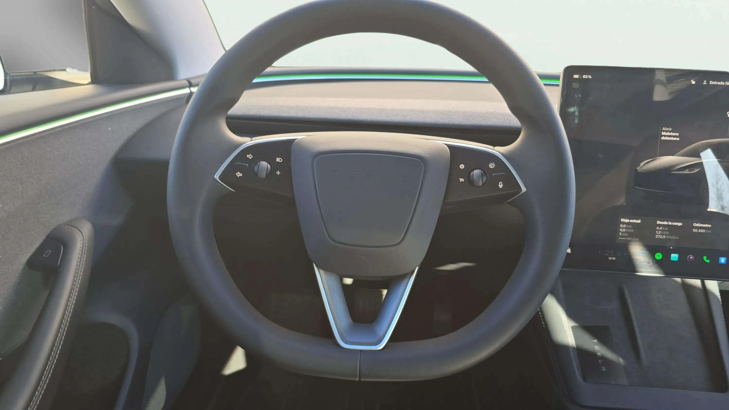 Tesla Model 3 Standard Range "Highland" RWD - foto 11