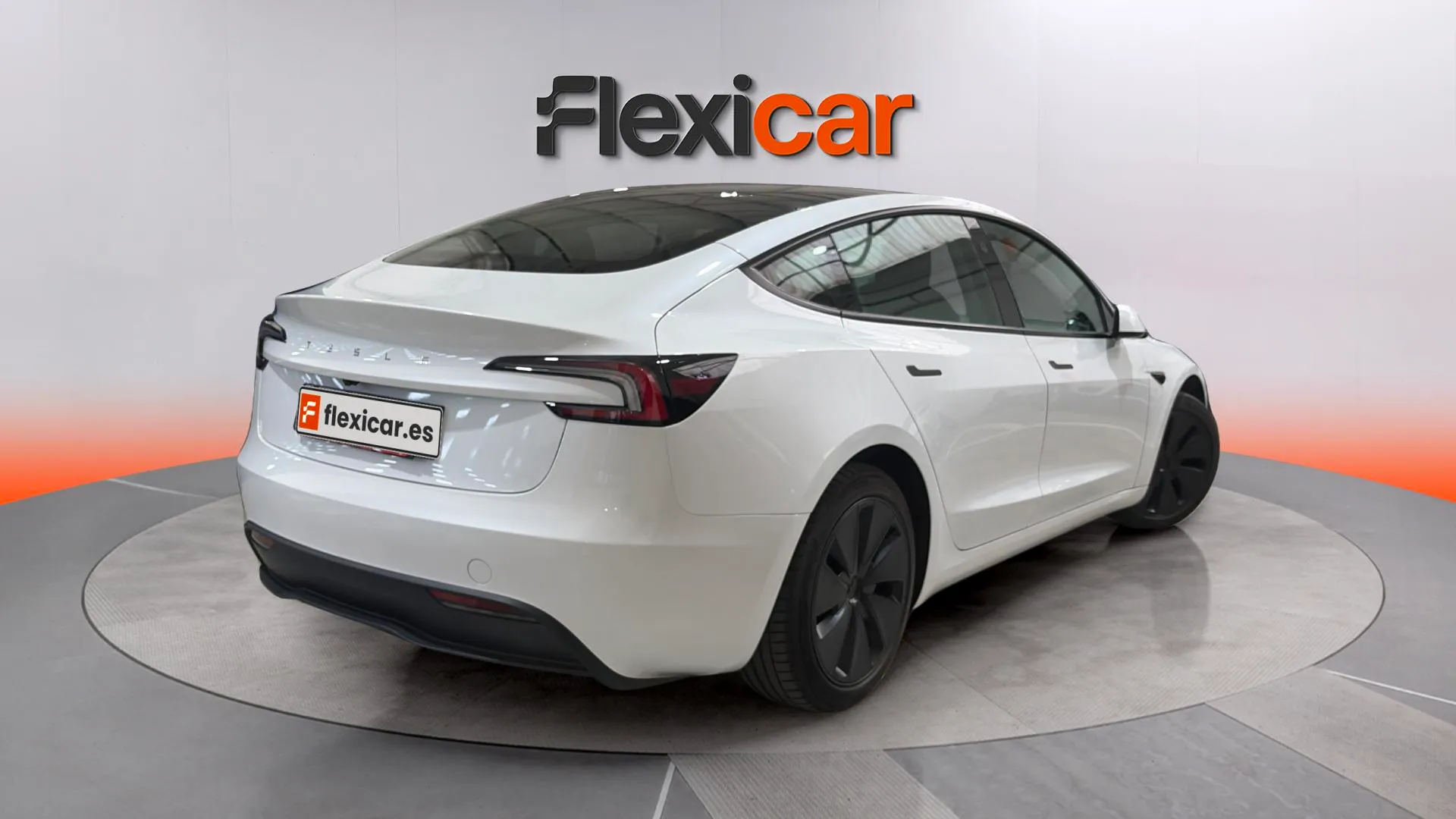 Tesla Model 3 Standard Range "Highland" RWD - foto 7