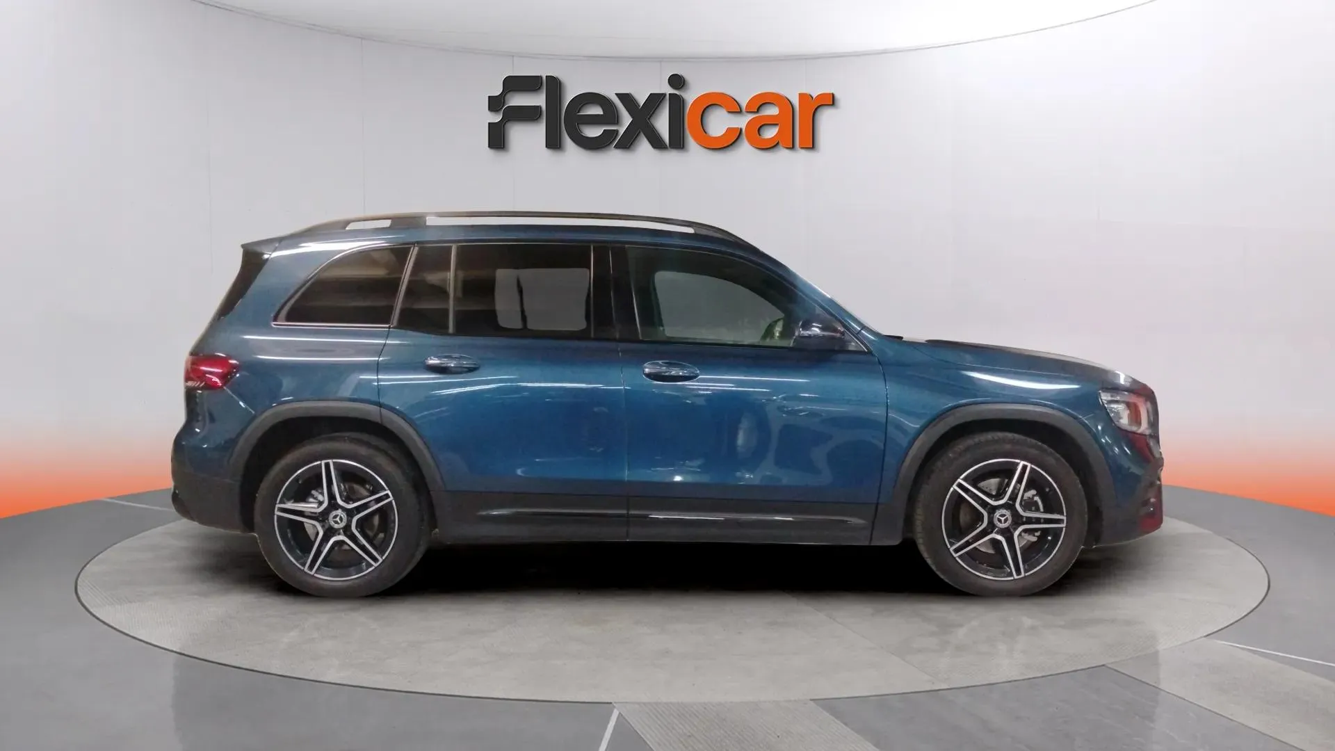 Mercedes-Benz GLB 200 d 4MATIC - foto 4