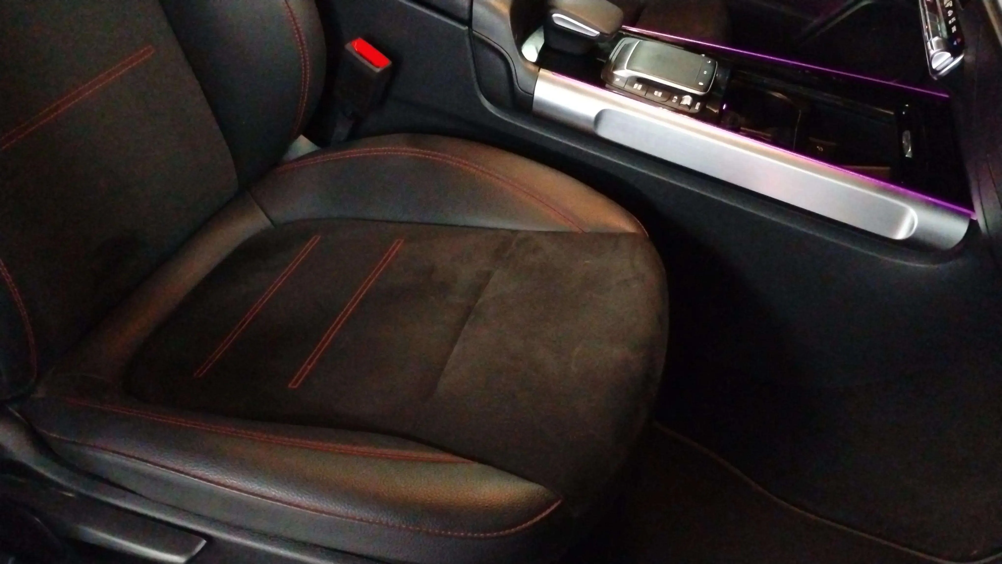 Mercedes-Benz GLB 200 d 4MATIC - foto 15