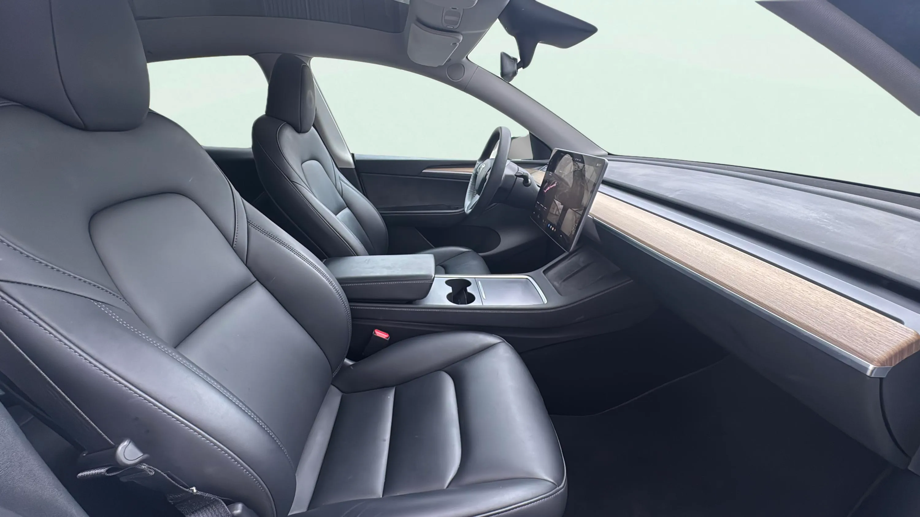 Tesla Model Y Tracción Trasera RWD - foto 19