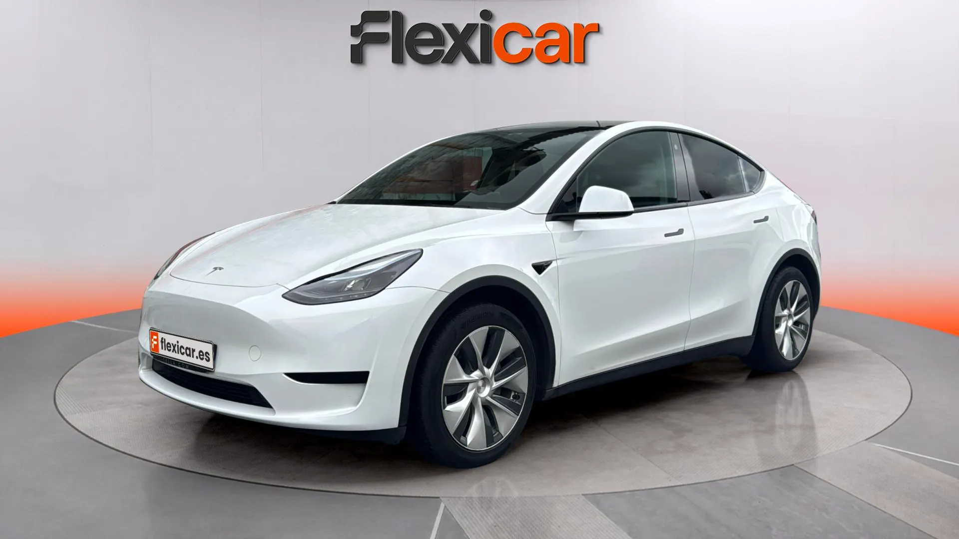 Tesla Model Y Tracción Trasera RWD - foto 3