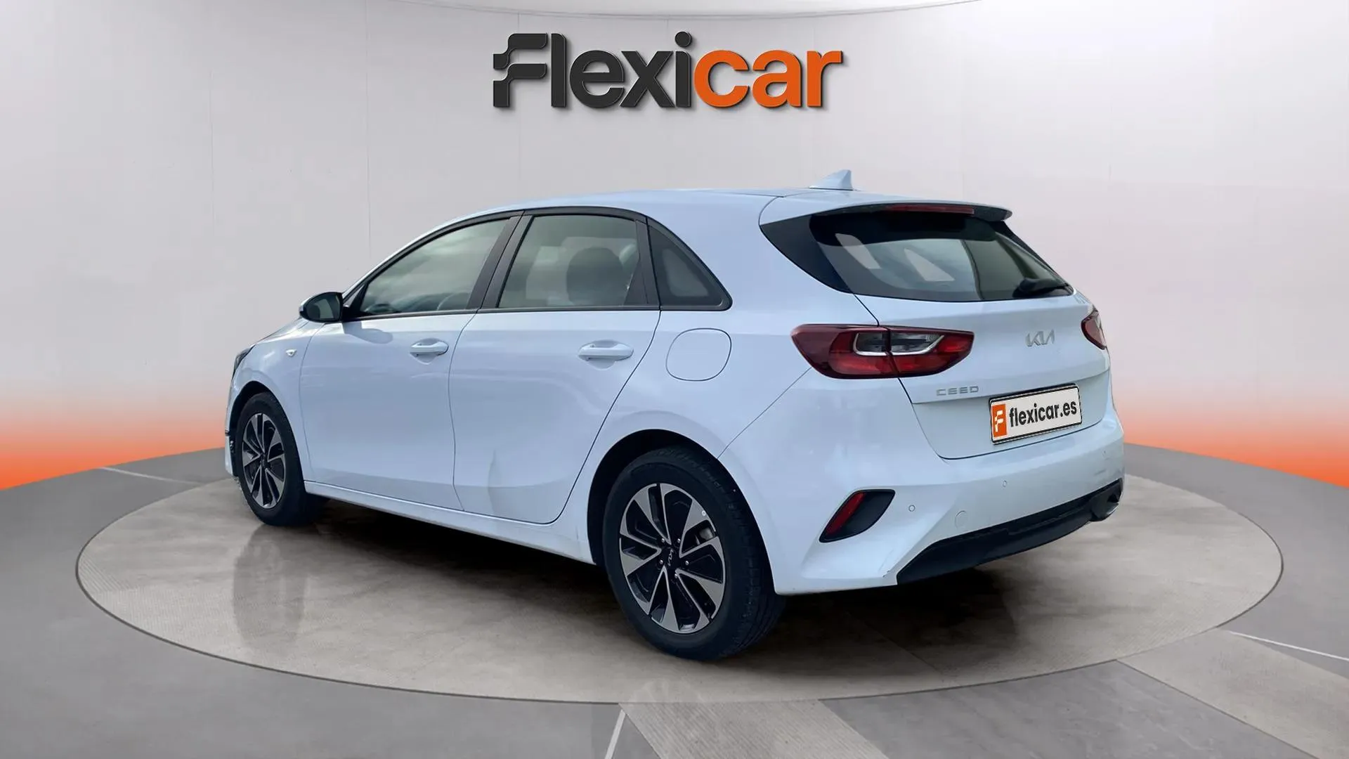 Kia Ceed Tourer 1.0 T-GDi Concept - foto 2