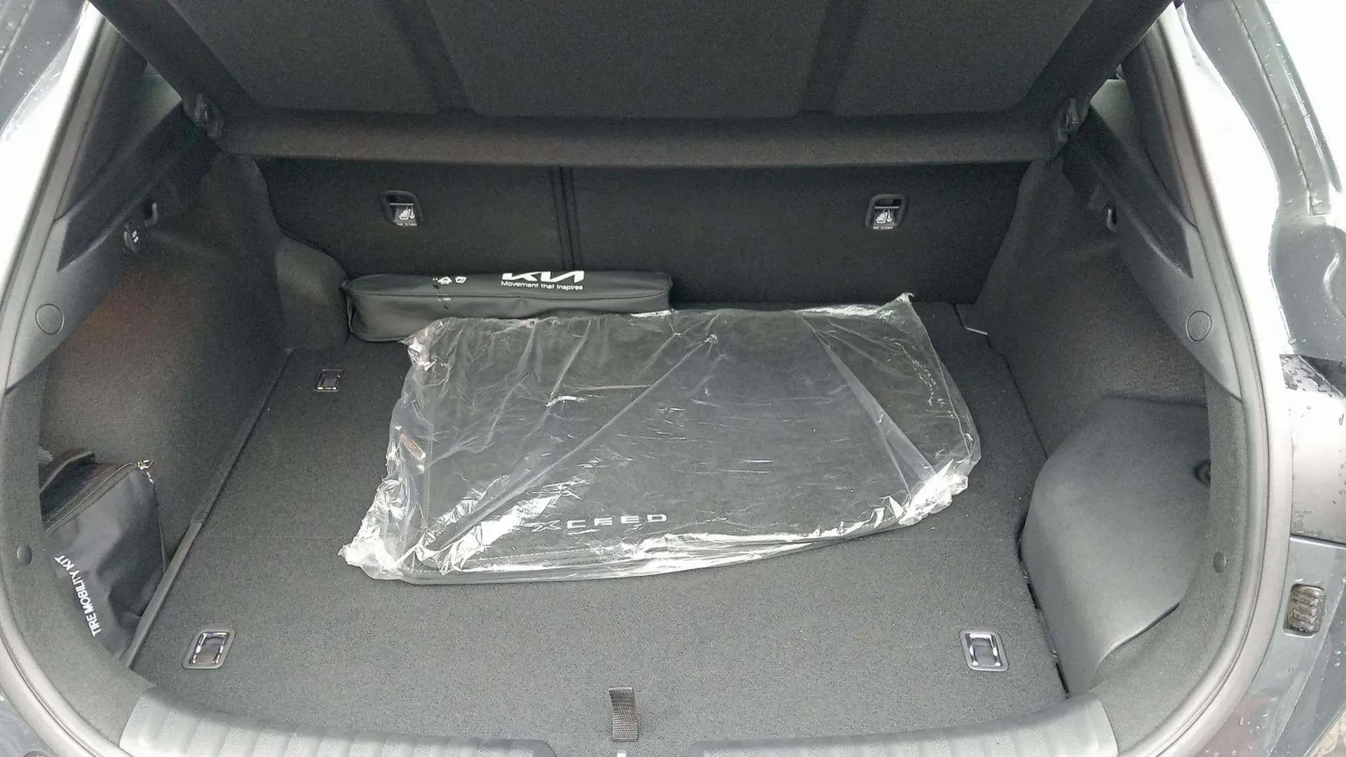 Kia XCeed 1.6 GDi PHEV eDrive - foto 28