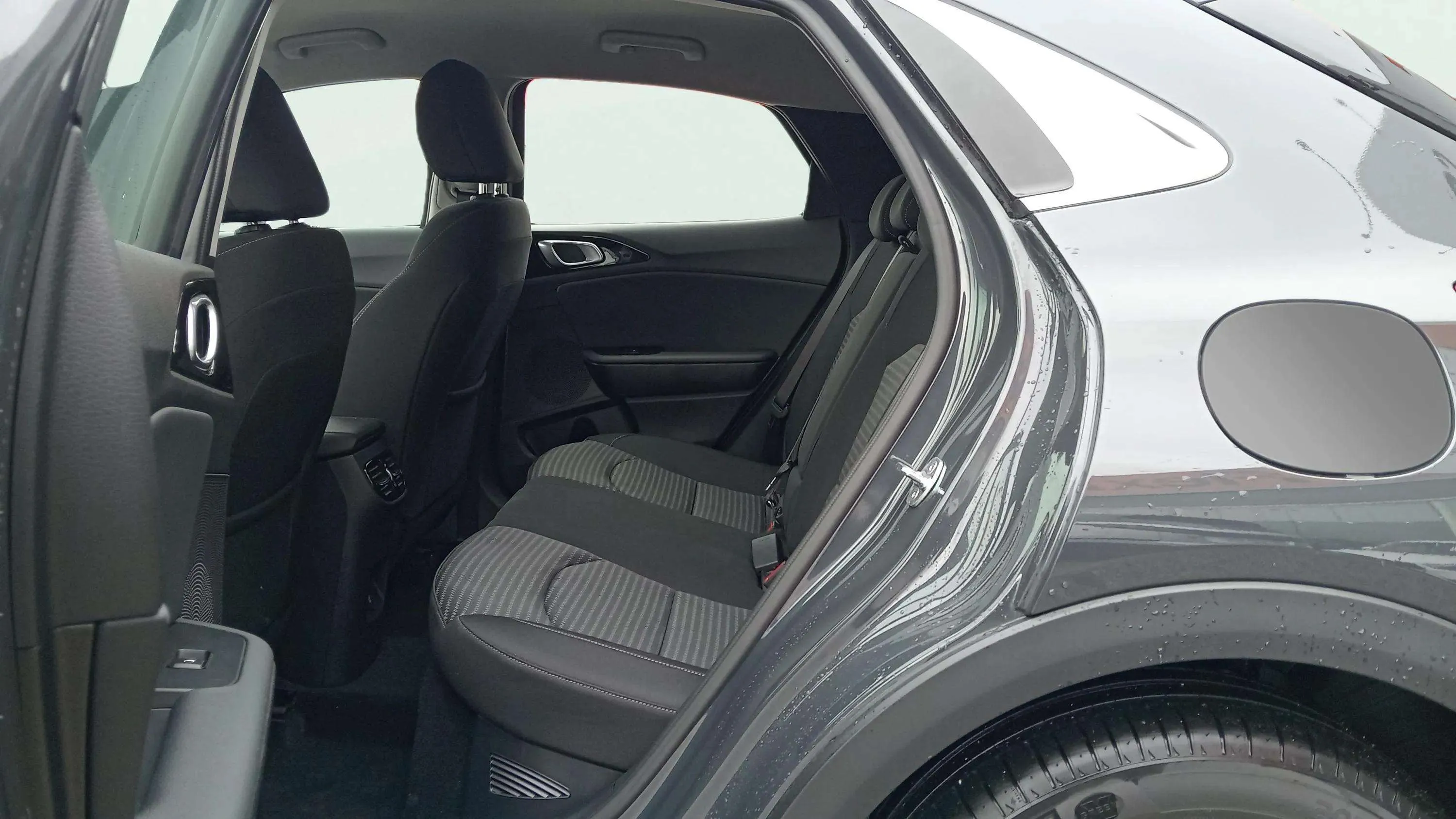 Kia XCeed 1.6 GDi PHEV eDrive - foto 20