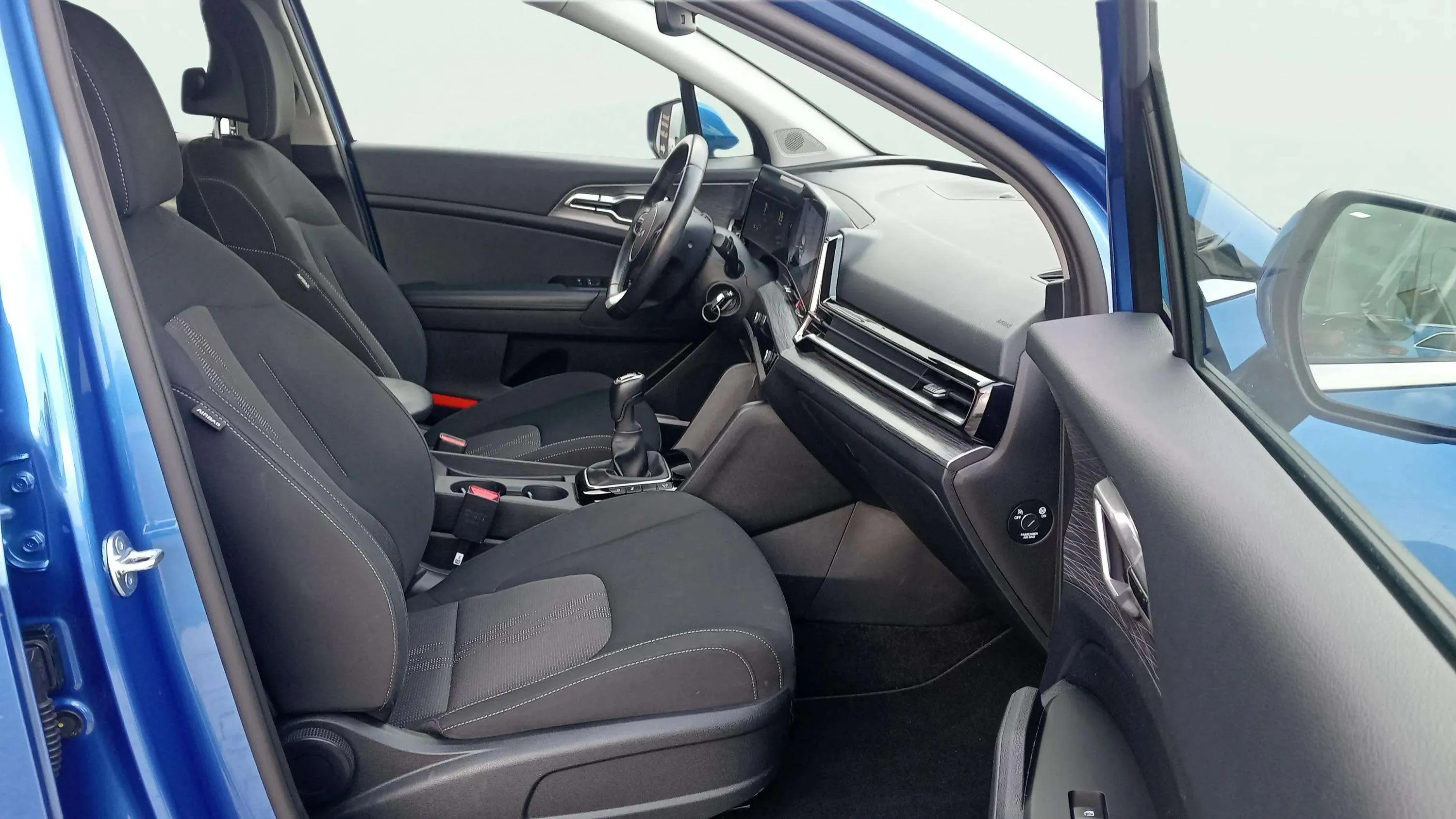 Kia Sportage 1.6 CRDi MHEV Drive 4x2 - foto 18