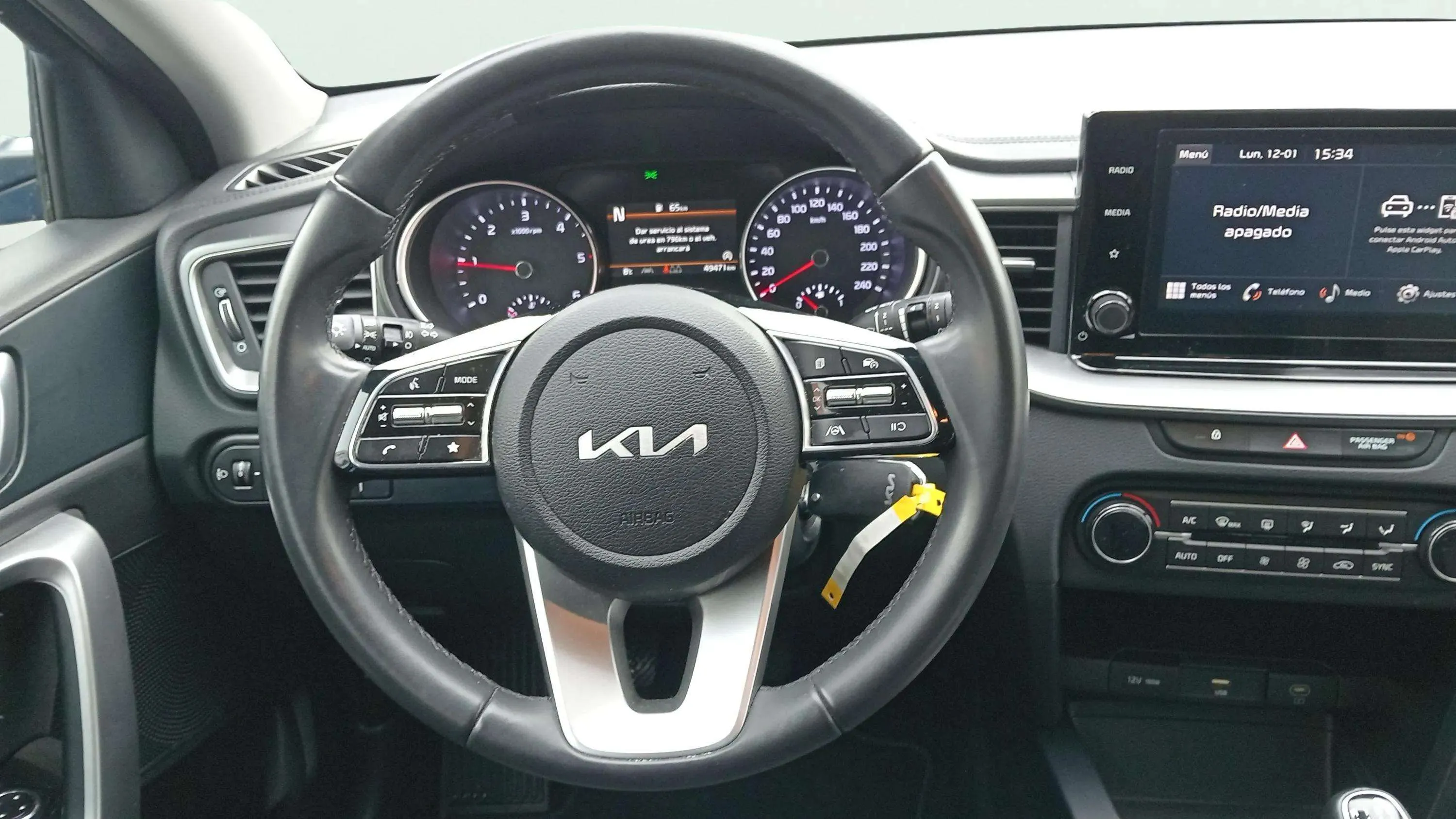 Kia Ceed 1.6 MHEV iMT Concept - foto 17