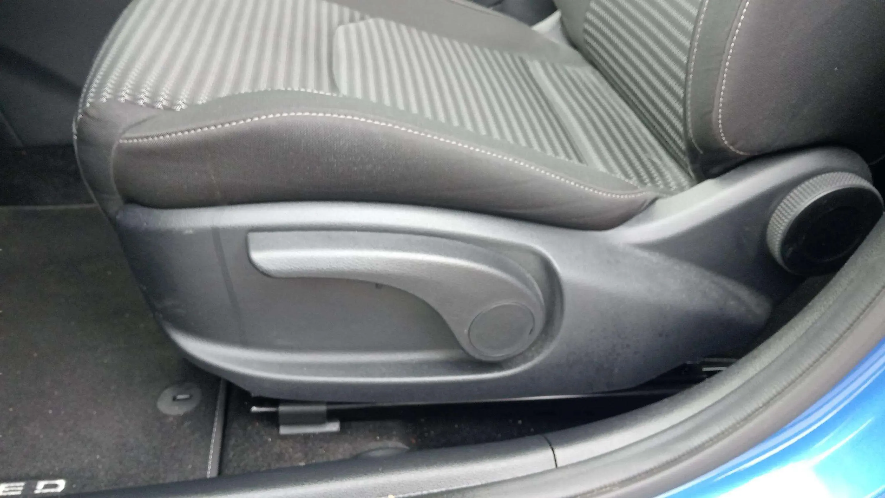 Kia Ceed 1.6 MHEV iMT Concept - foto 25