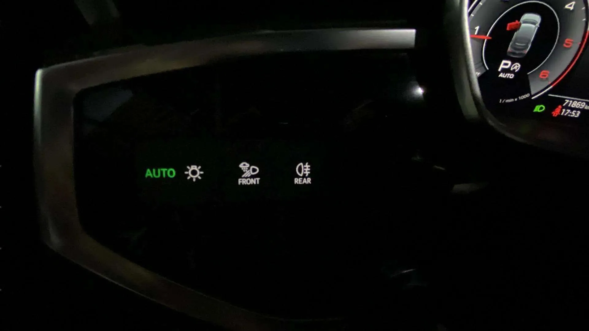 Audi Q3 35 TDI S tronic - foto 16