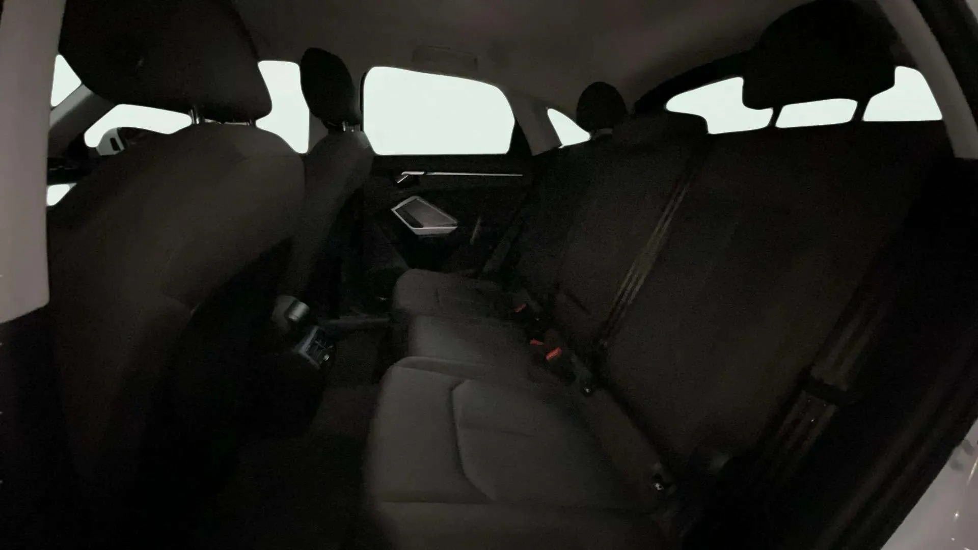 Audi Q3 35 TDI S tronic - foto 14