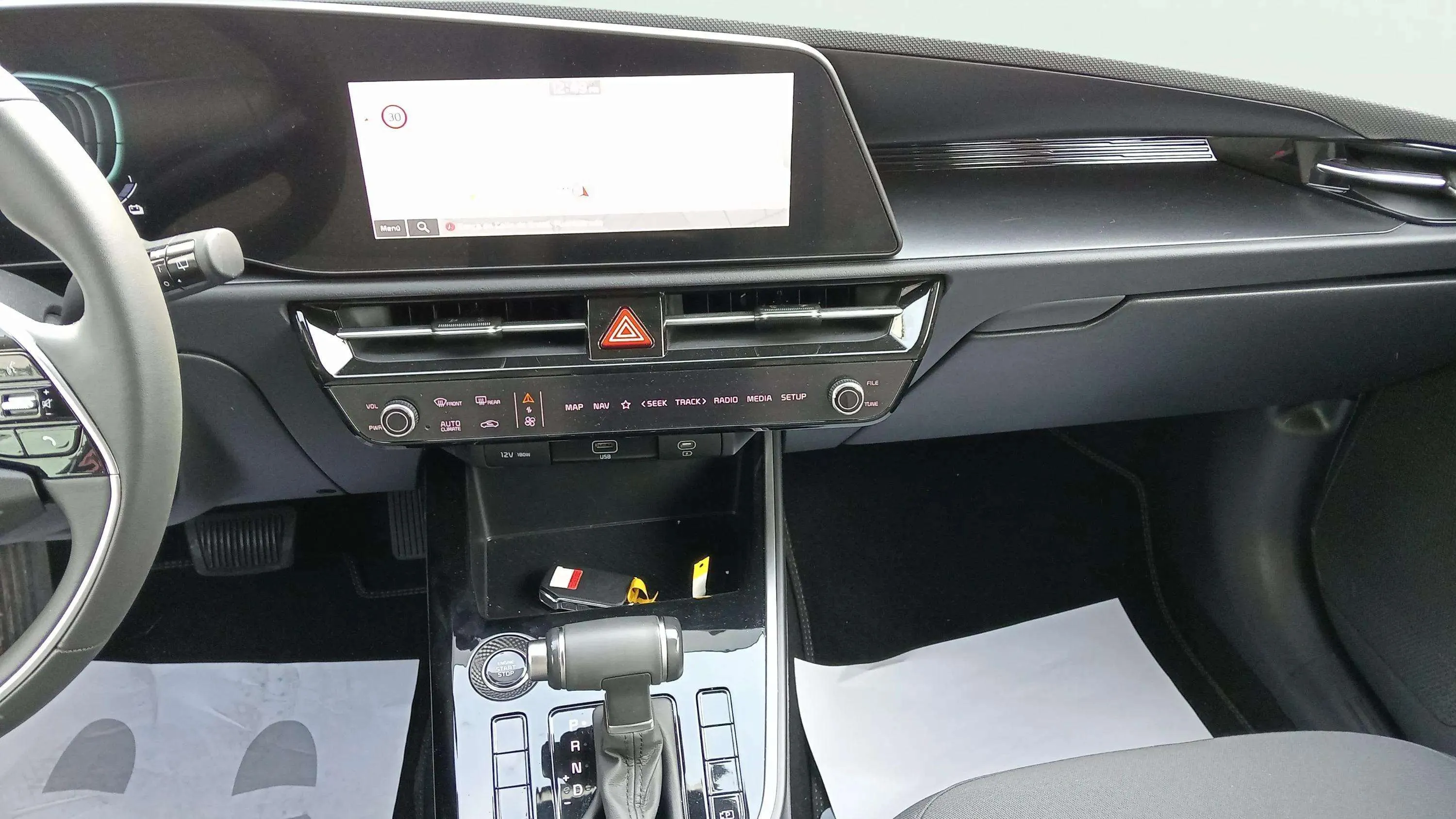 Kia Niro 1.6 GDi HEV Concept - foto 16