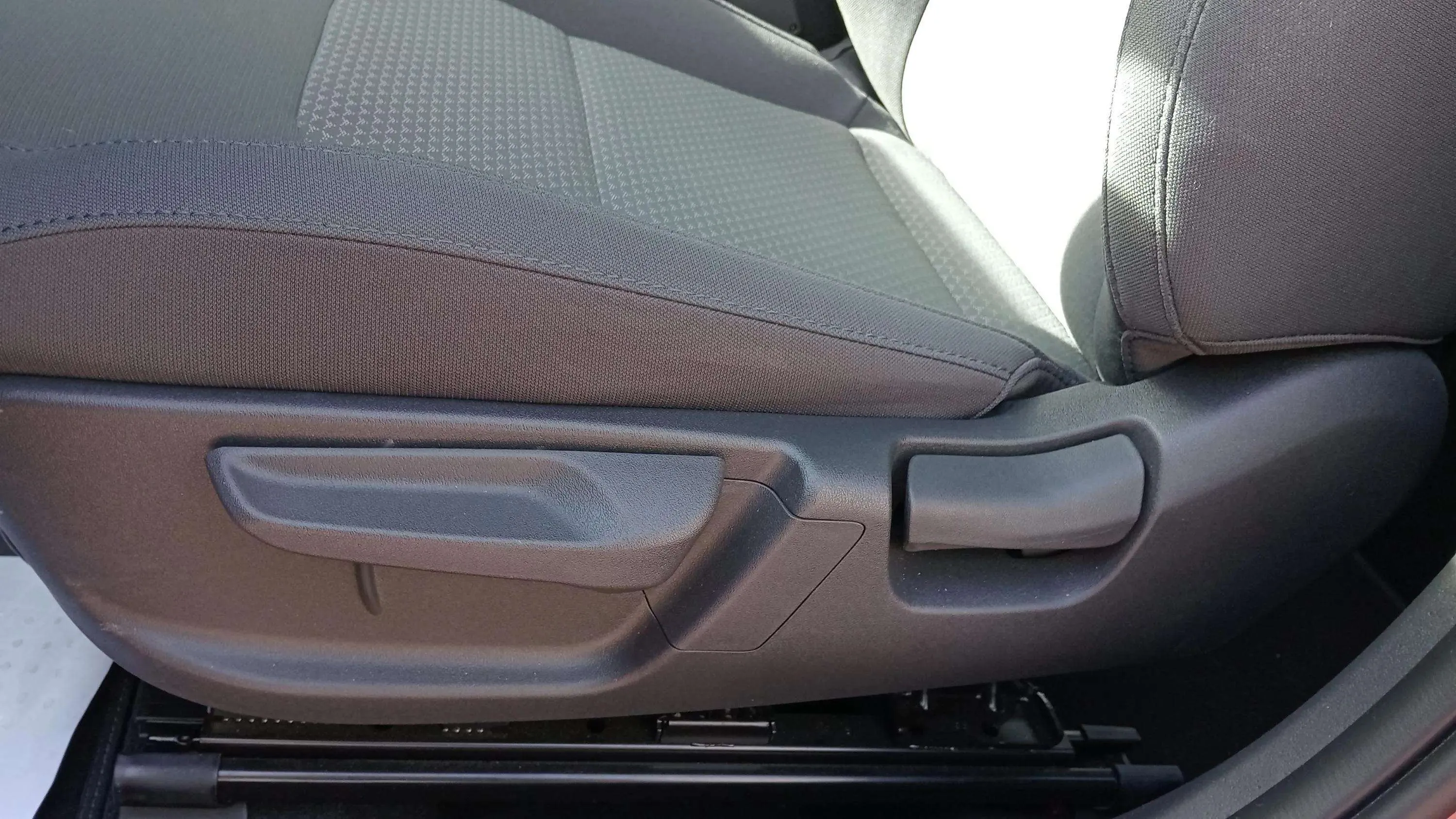 Kia Niro 1.6 GDi HEV Concept - foto 25