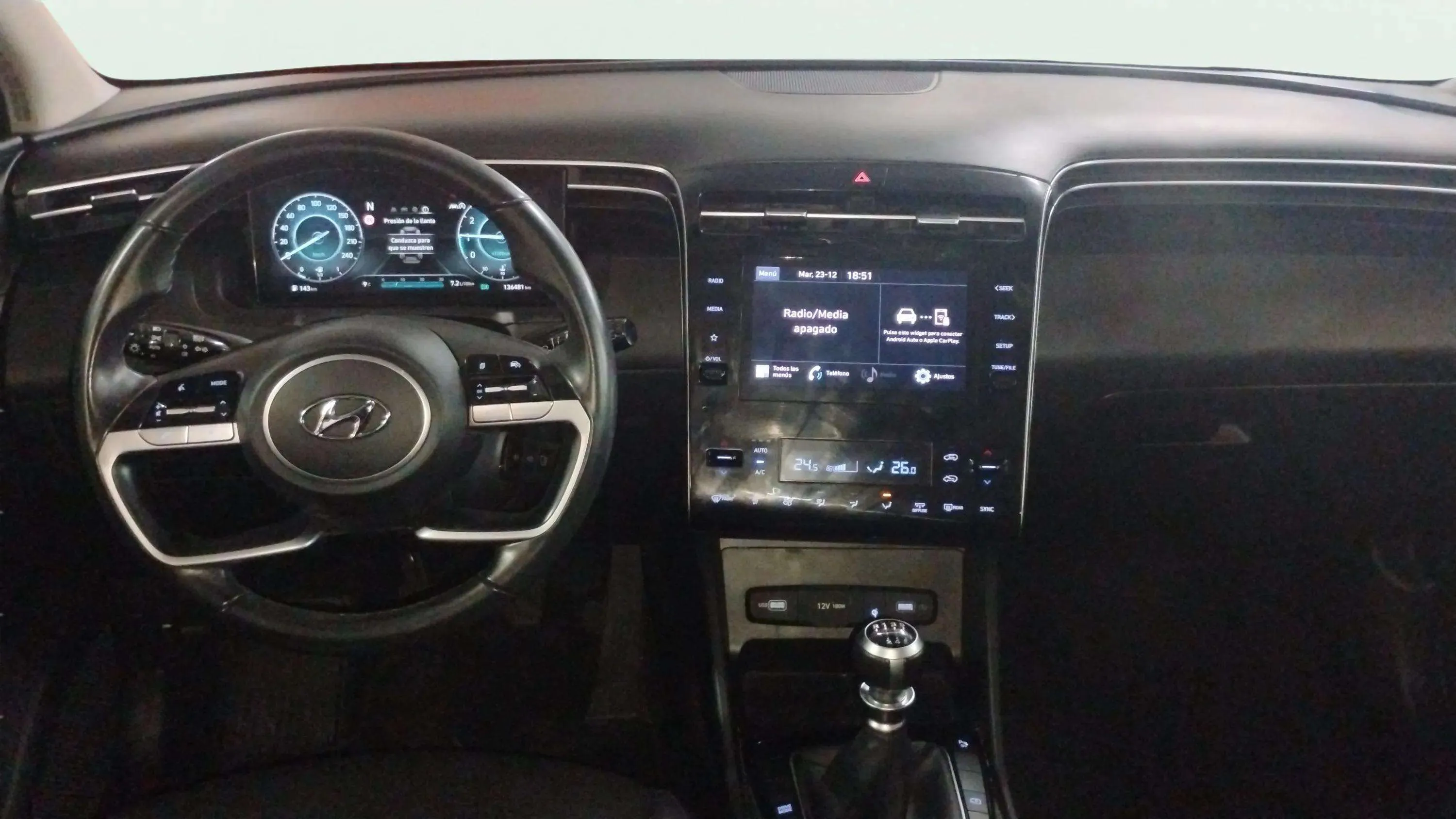 Hyundai Tucson 1.6 T-GDi 48V Maxx Sky - foto 18