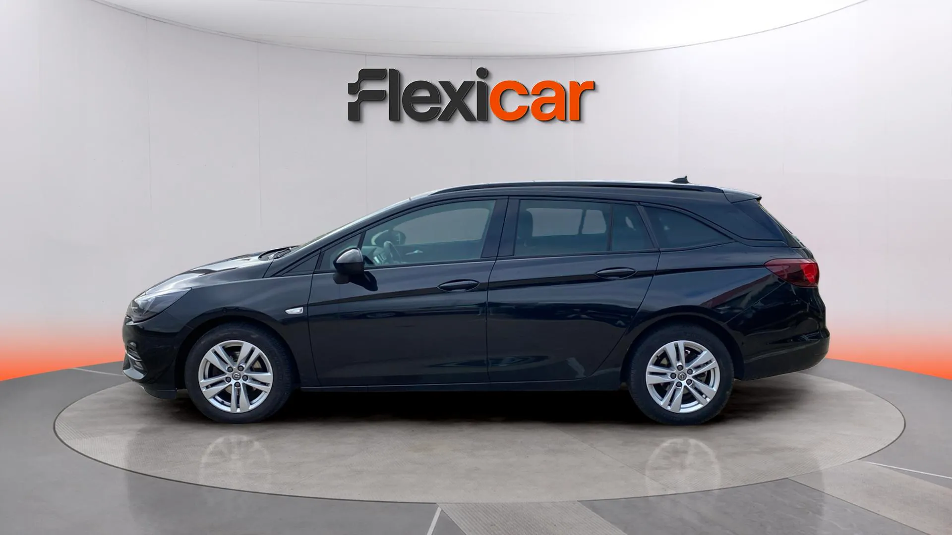 Opel Astra 1.4T SHT Elegance CVT ST - foto 6