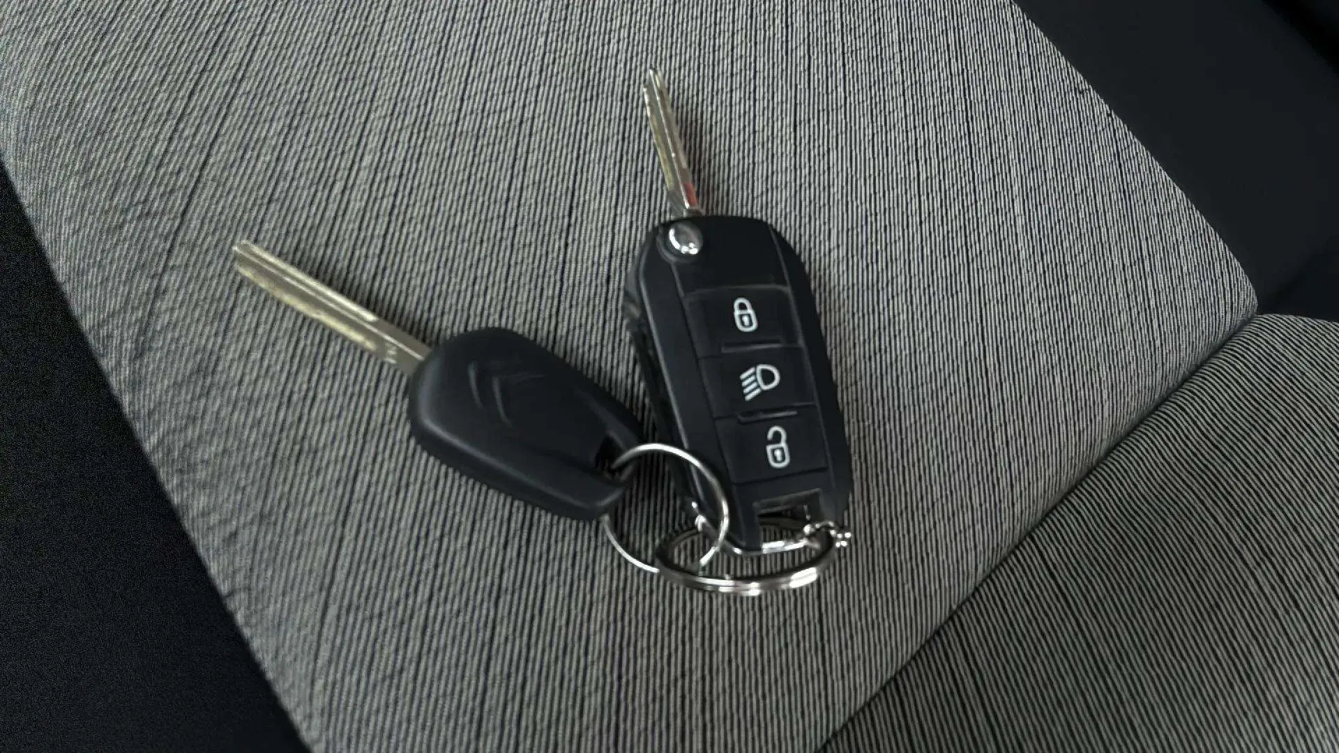 Citroën Berlingo Talla M BlueHDi 100 Shine - foto 16
