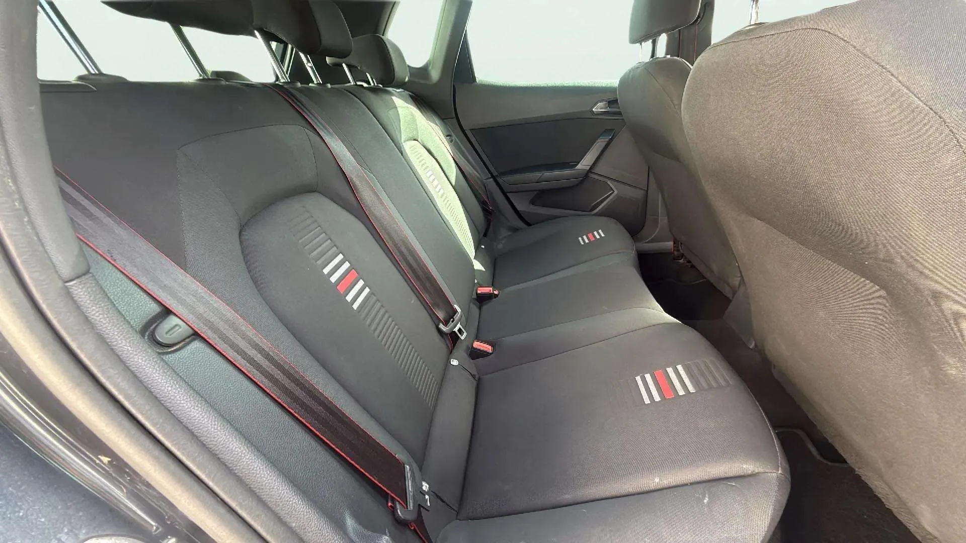 SEAT Arona 1.0 TSI FR Ecomotive - foto 20