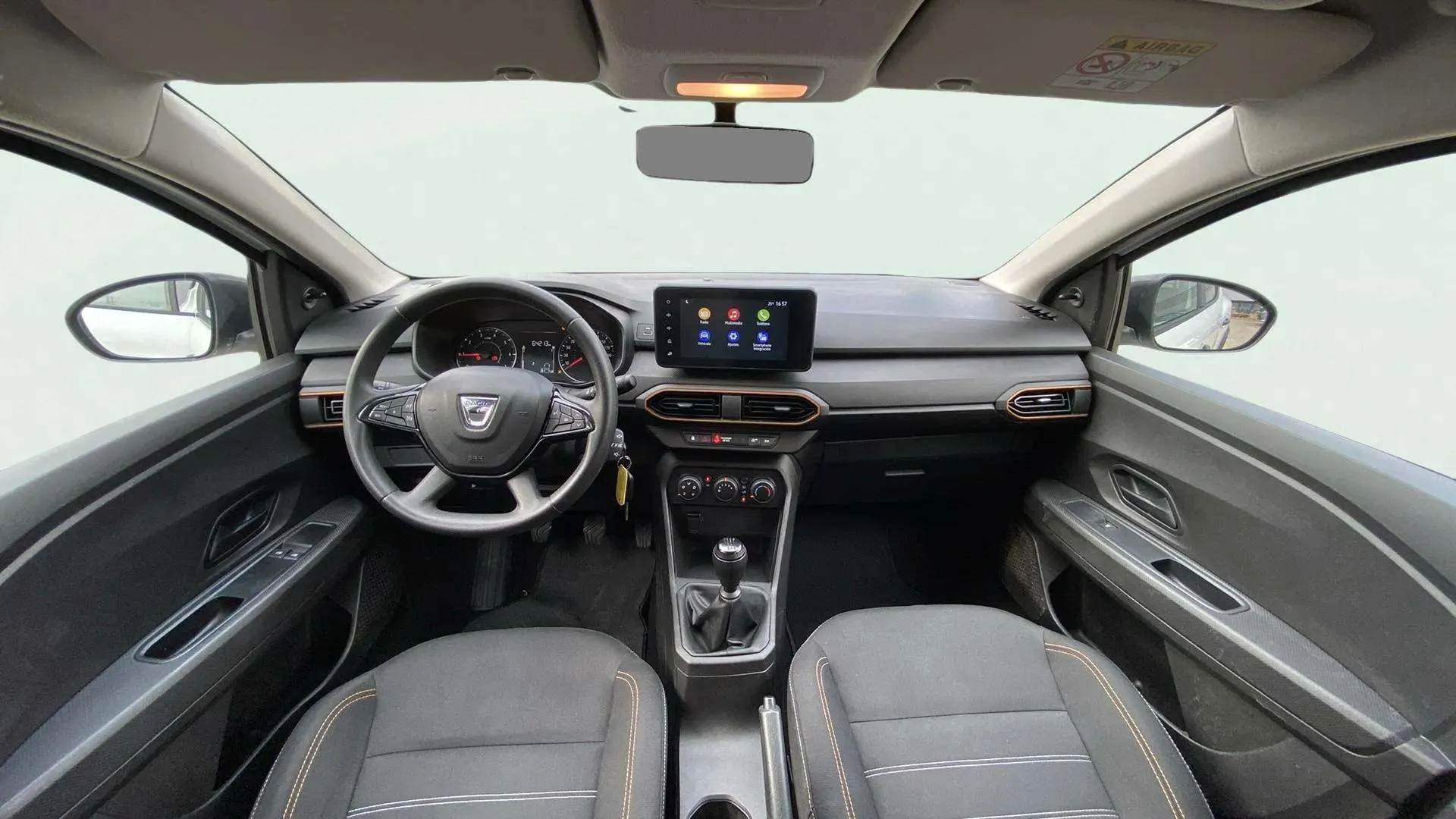 Dacia Sandero Stepway Essential TCe (90V) - foto 13