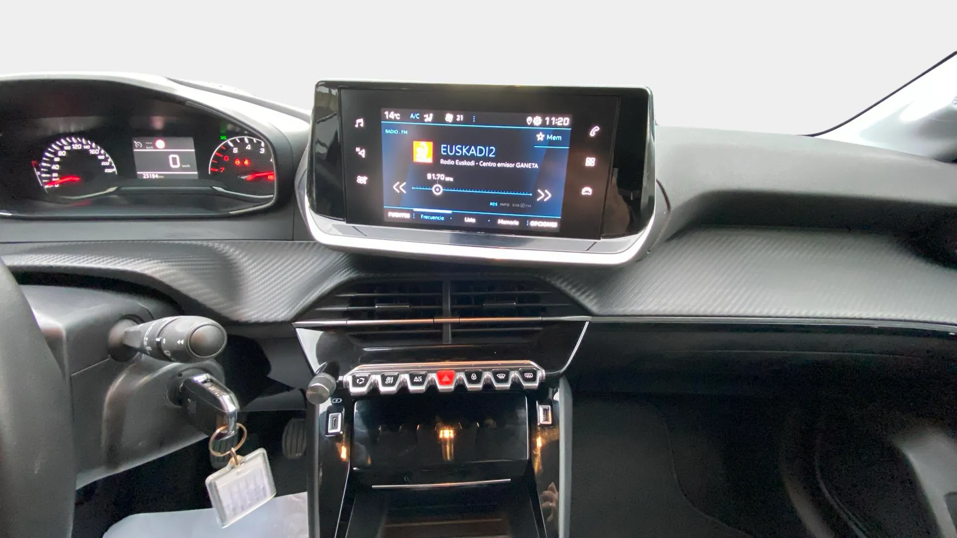 Peugeot 208 PureTech Allure - foto 18