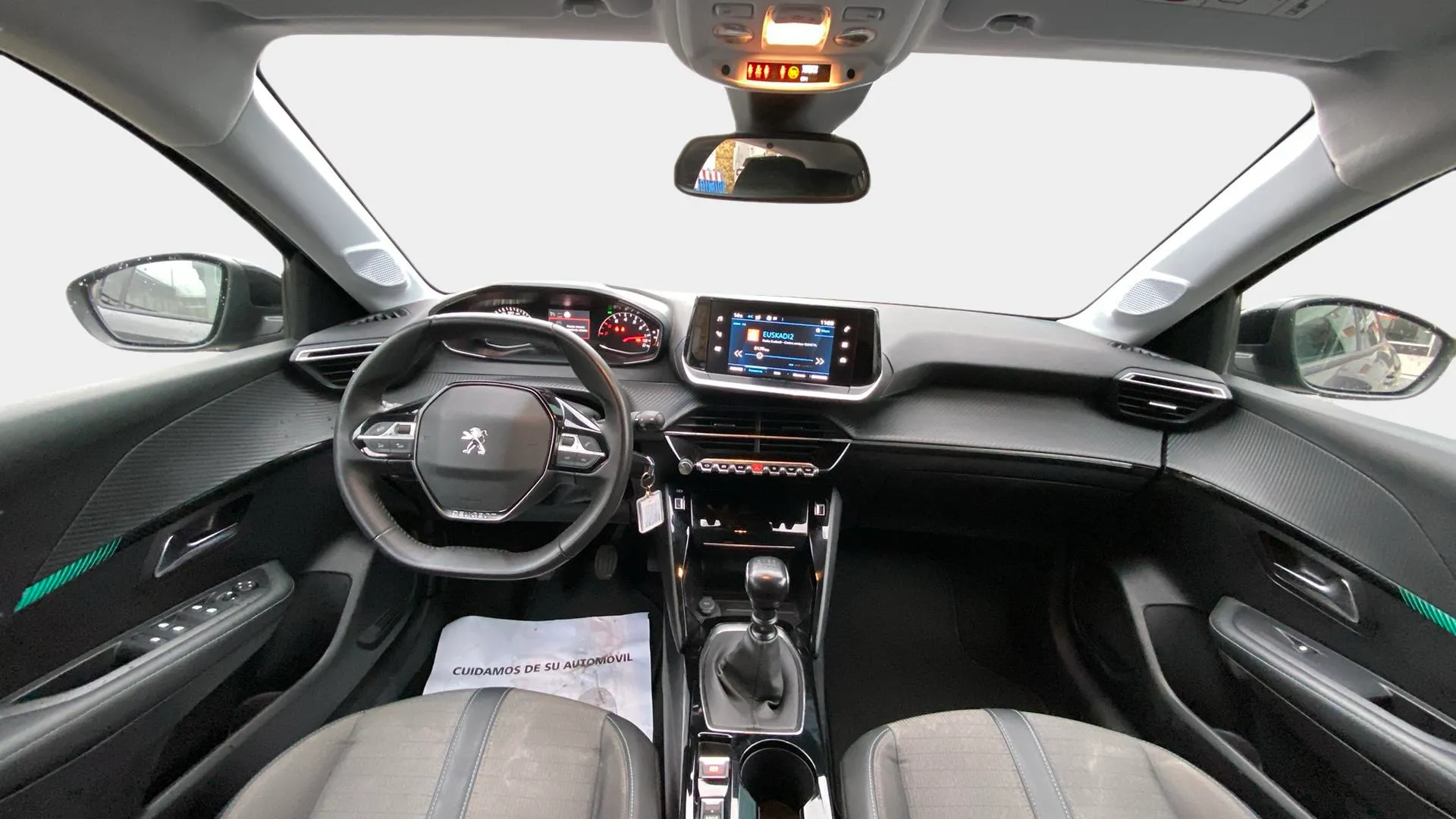 Peugeot 208 PureTech Allure - foto 15