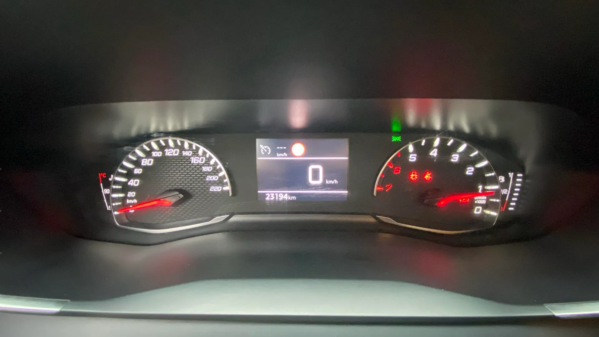 Peugeot 208 PureTech Allure - foto 16