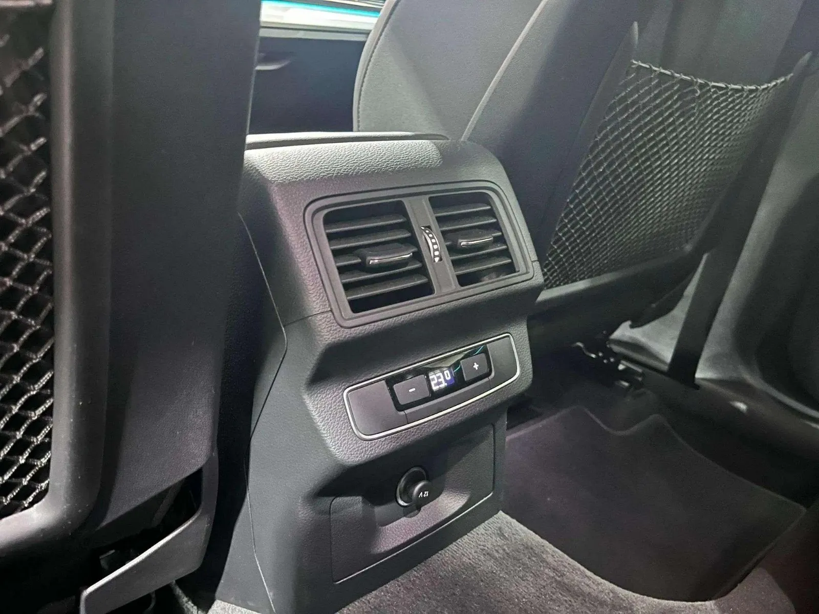 Audi Q5 Black line 35 TDI S tronic - foto 23