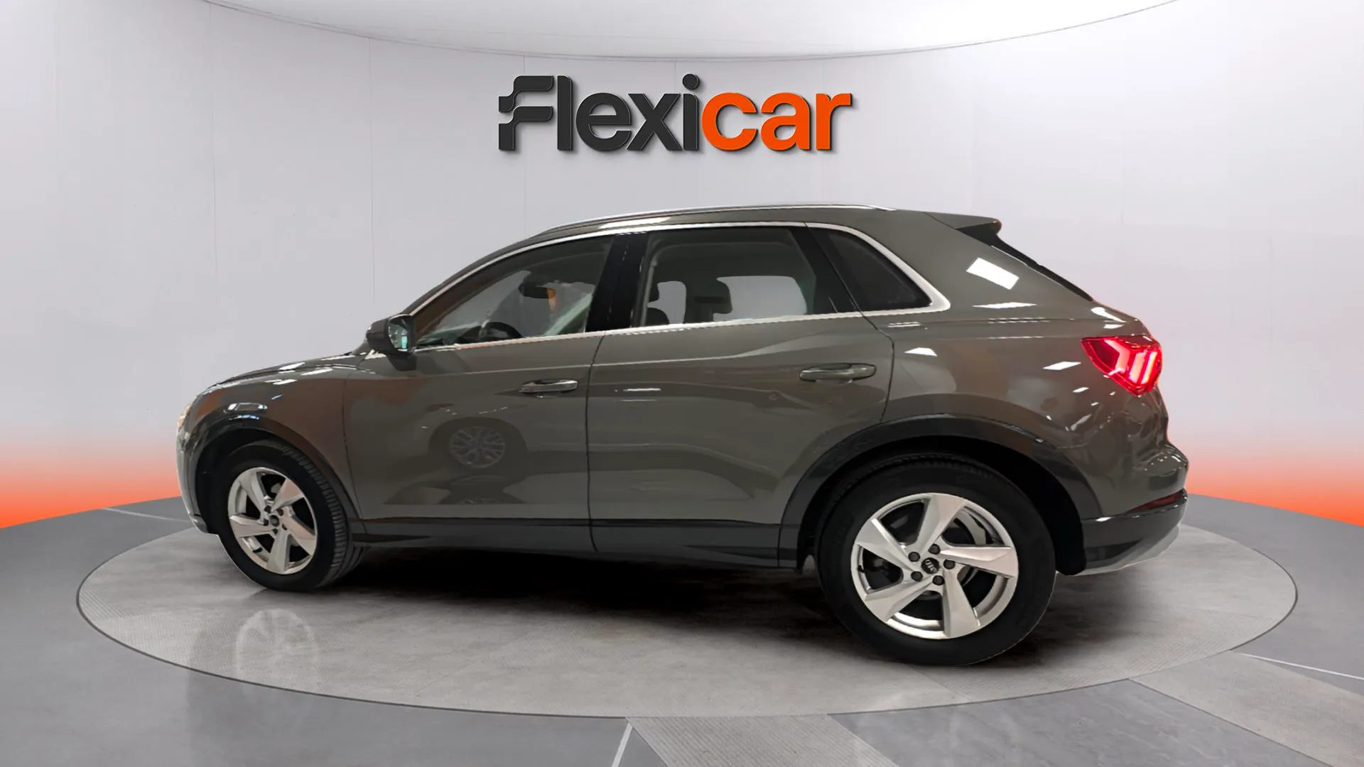 Audi Q3 35 TDI S tronic - foto 5
