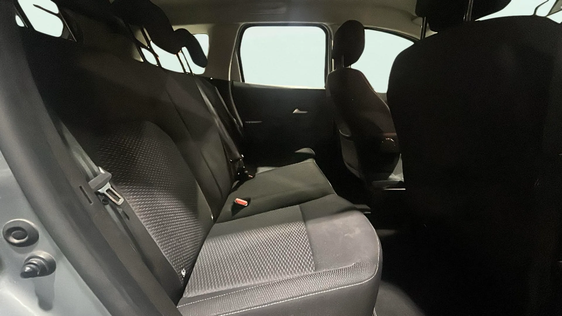 Dacia Duster Prestige Bl. dCi 4x2 - foto 13