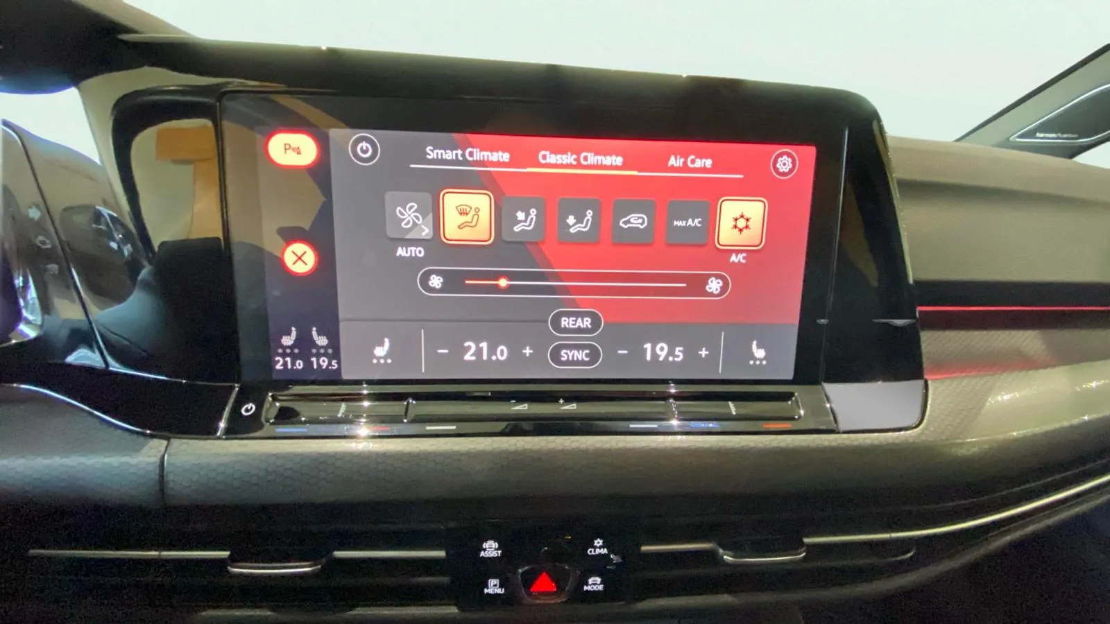 Volkswagen Golf GTI Performance 2.0 TSI DSG - foto 21
