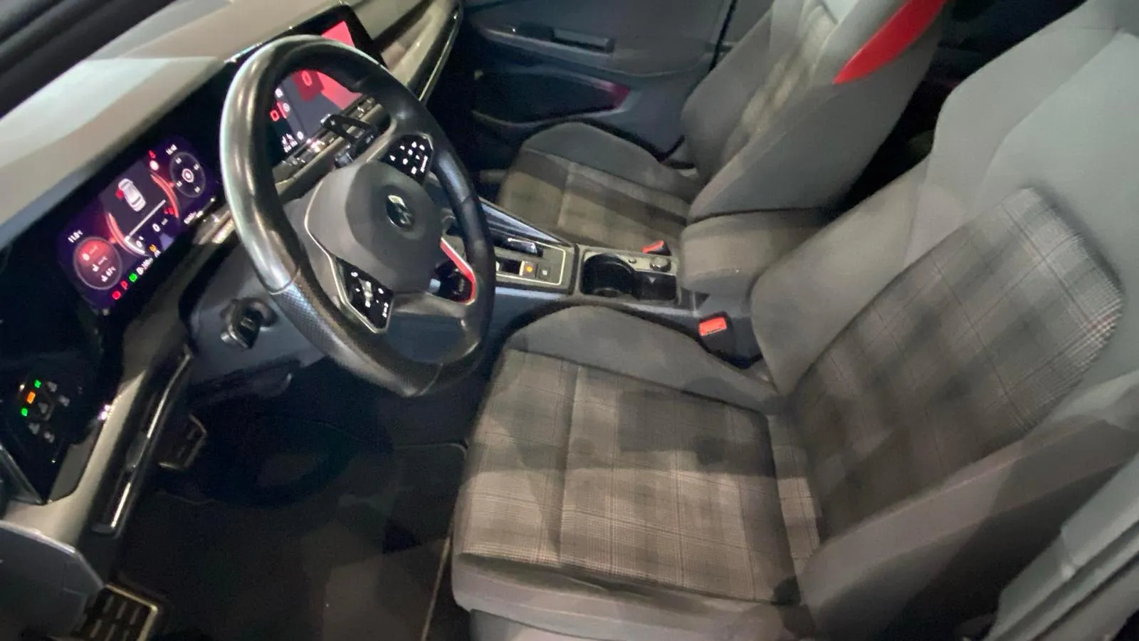 Volkswagen Golf GTI Performance 2.0 TSI DSG - foto 15