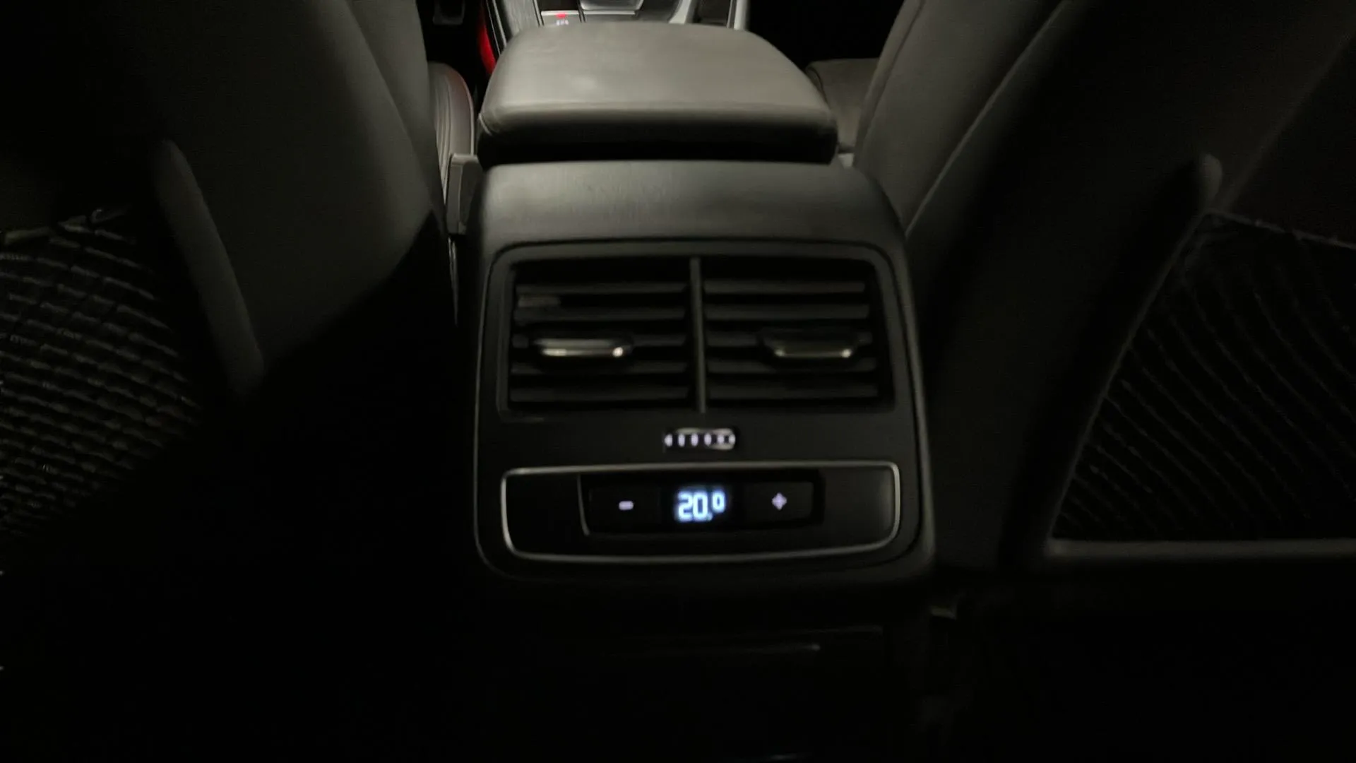 Audi A4 3.0 TDI quattro tiptronic - foto 25