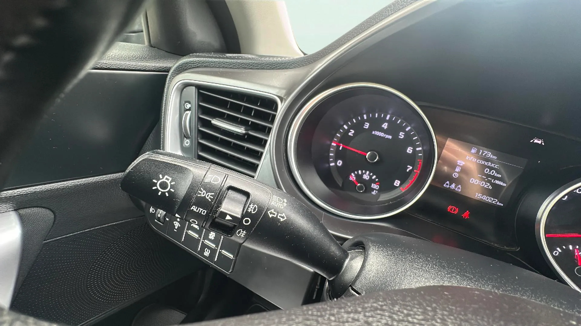 Kia Ceed 1.0 T-GDi - foto 22