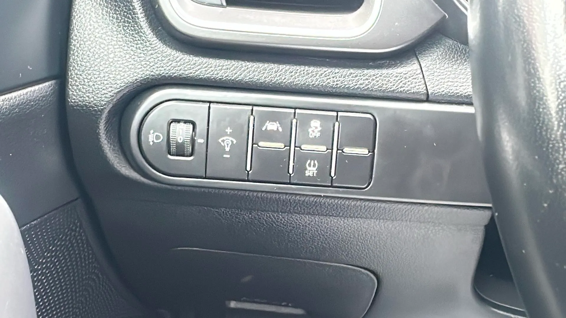 Kia Ceed 1.0 T-GDi - foto 21