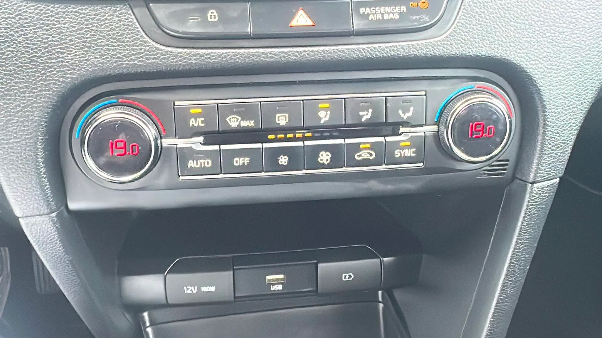 Kia Ceed 1.0 T-GDi - foto 25