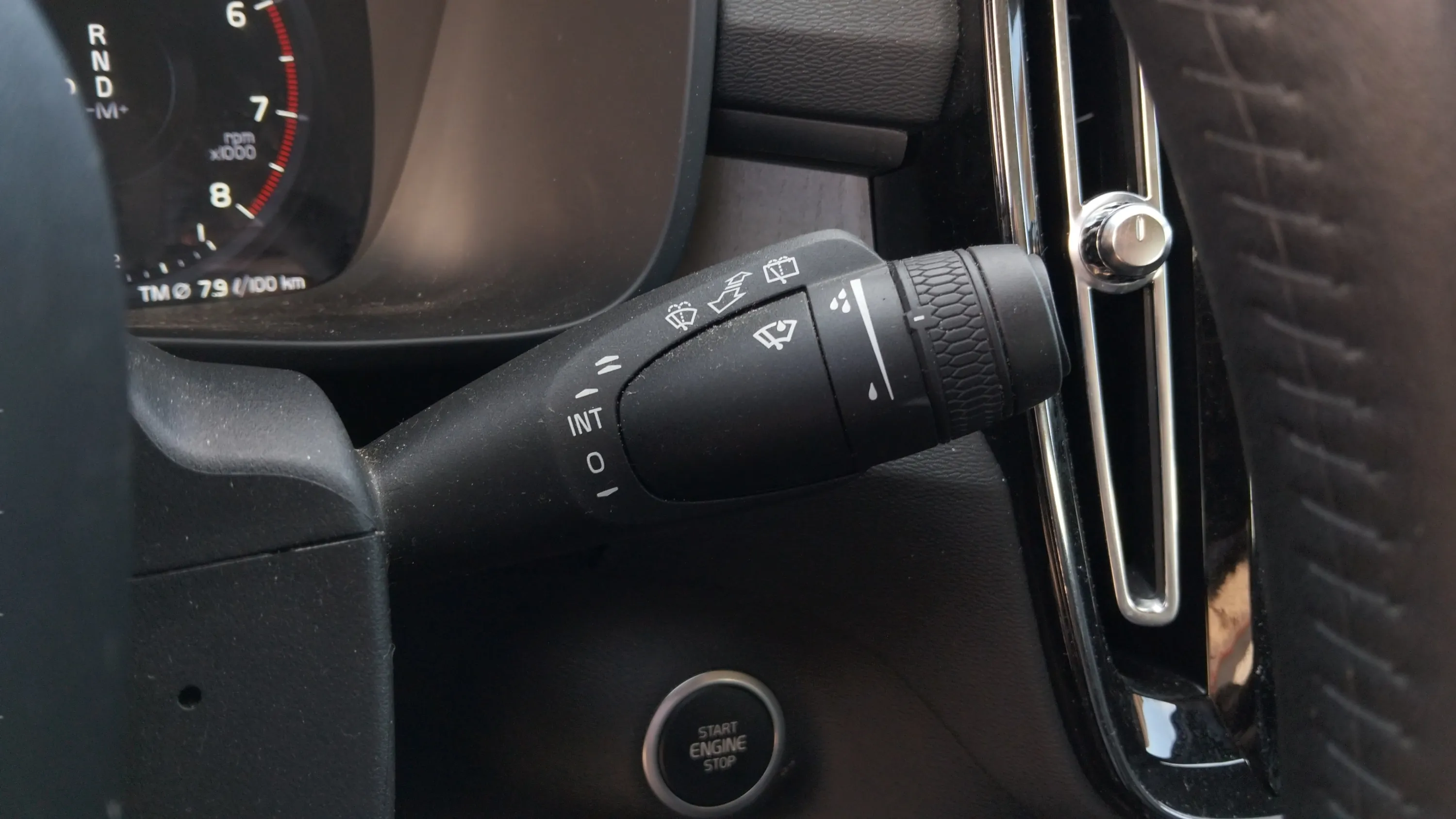 Volvo XC40 1.5 T3 Inscription - foto 26