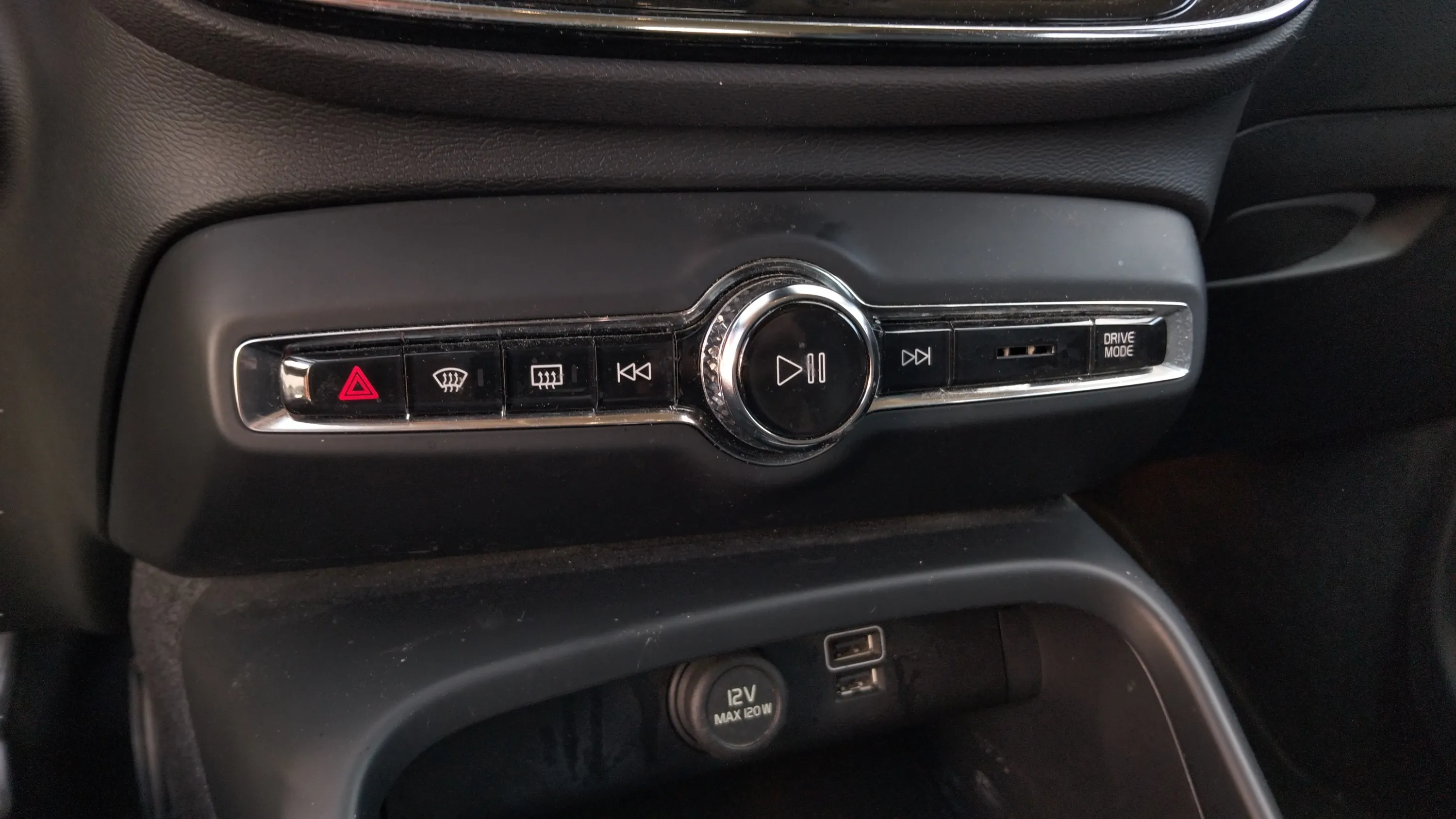 Volvo XC40 1.5 T3 Inscription - foto 22