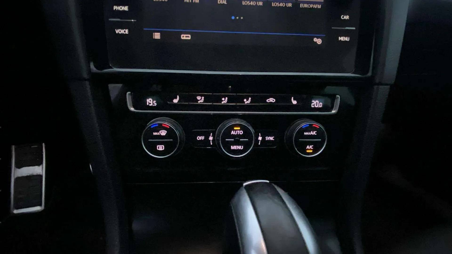 Volkswagen Golf R 2.0 TSI 4Motion DSG - foto 22