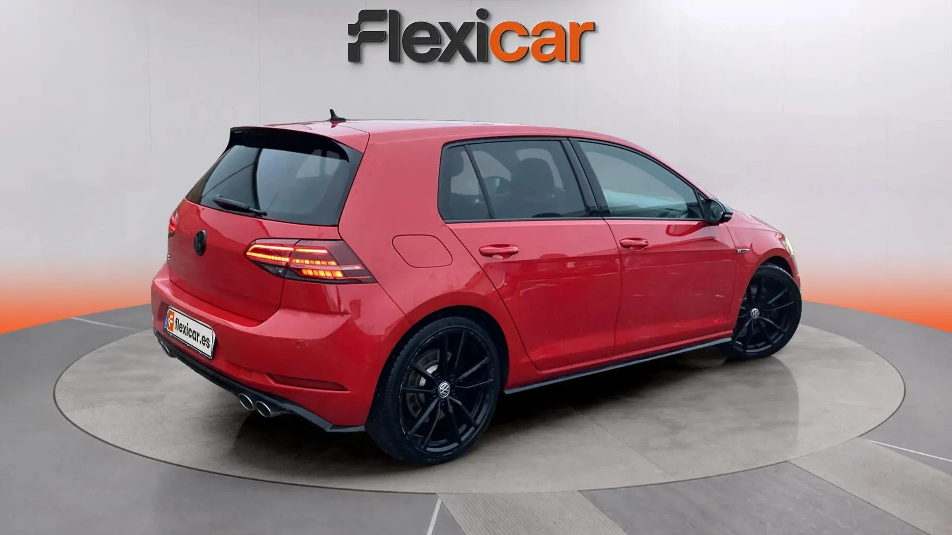 Volkswagen Golf R 2.0 TSI 4Motion DSG - foto 7