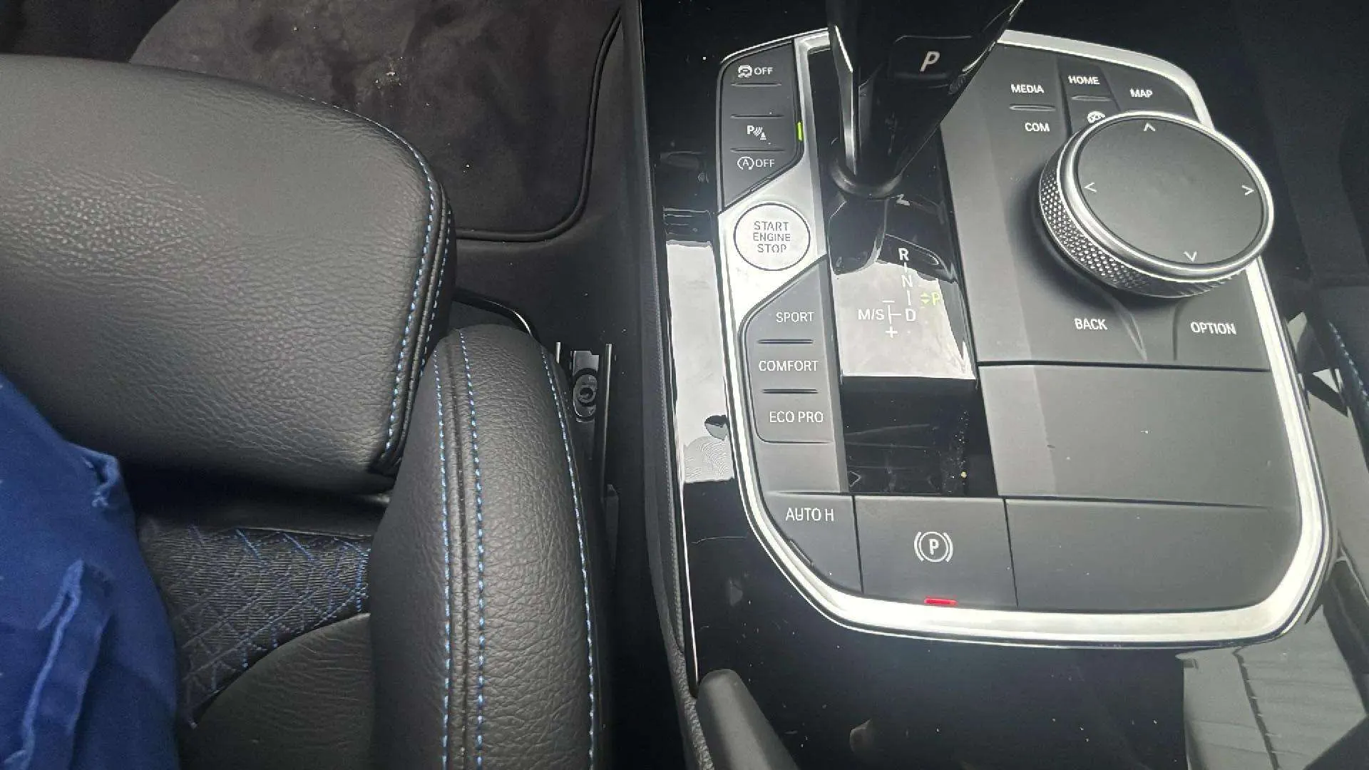 BMW Serie 1 118d - foto 27