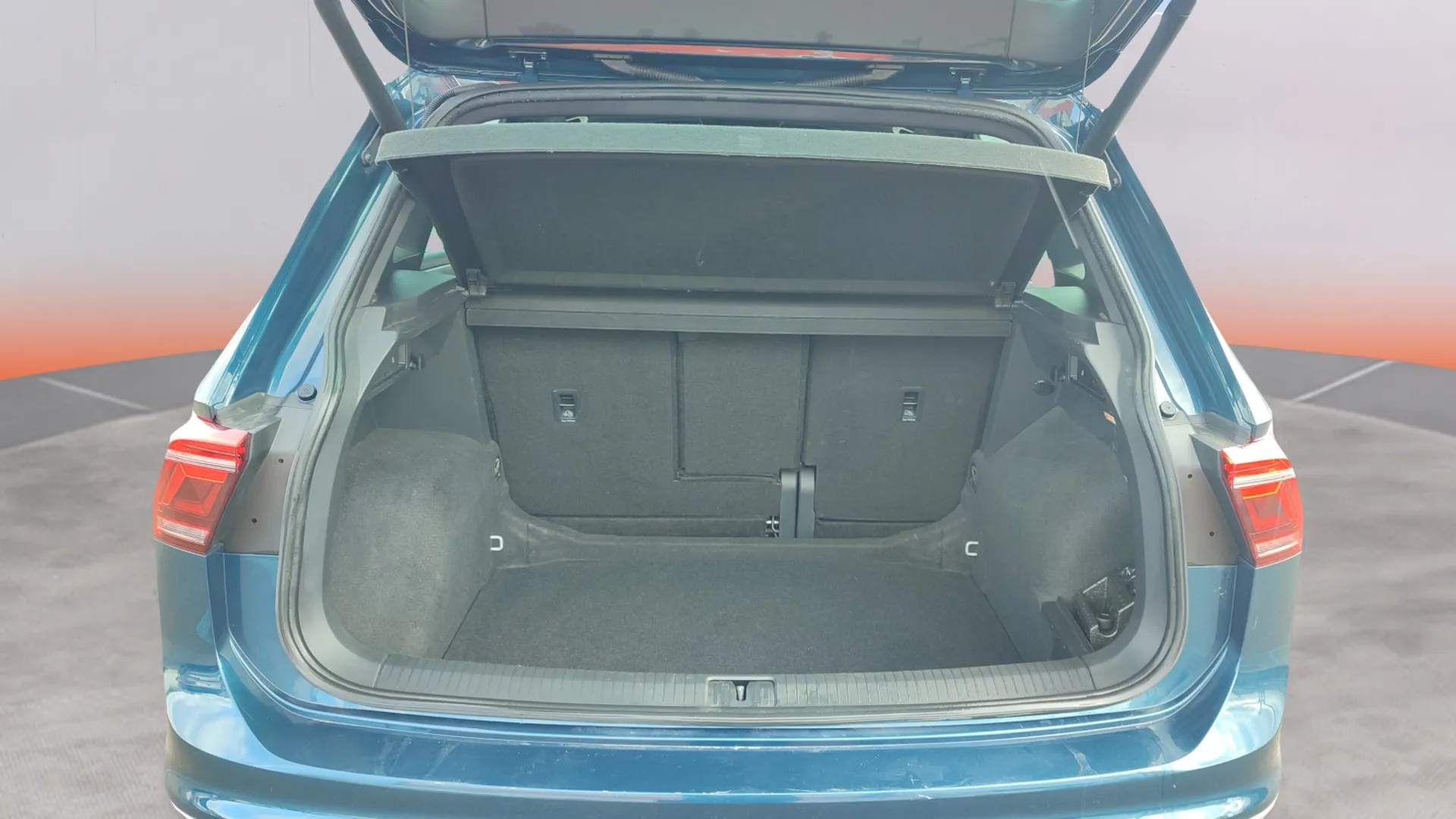 Volkswagen Tiguan R-Line 2.0 TDI DSG 4Motion - foto 28