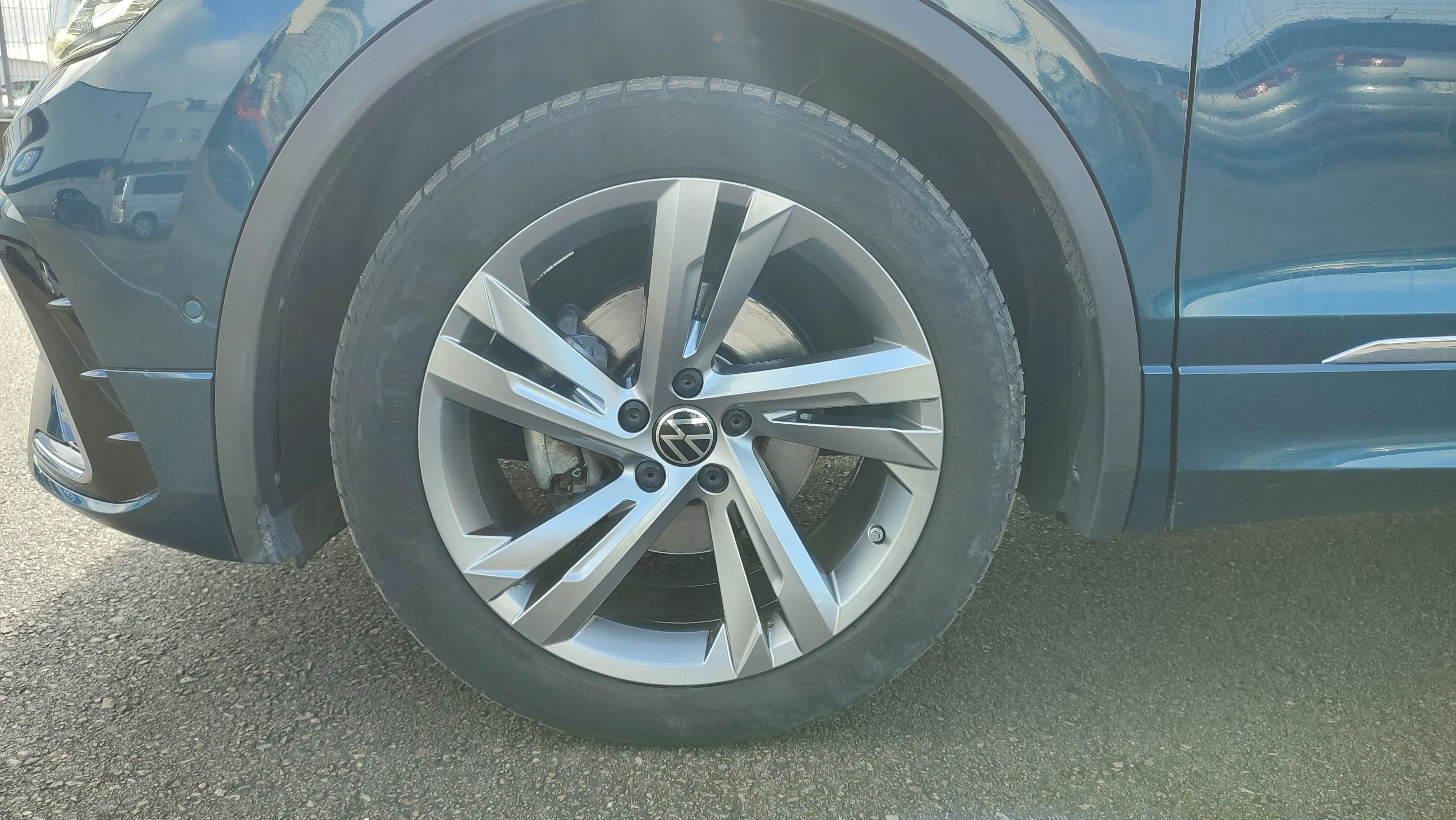 Volkswagen Tiguan R-Line 2.0 TDI DSG 4Motion - foto 29