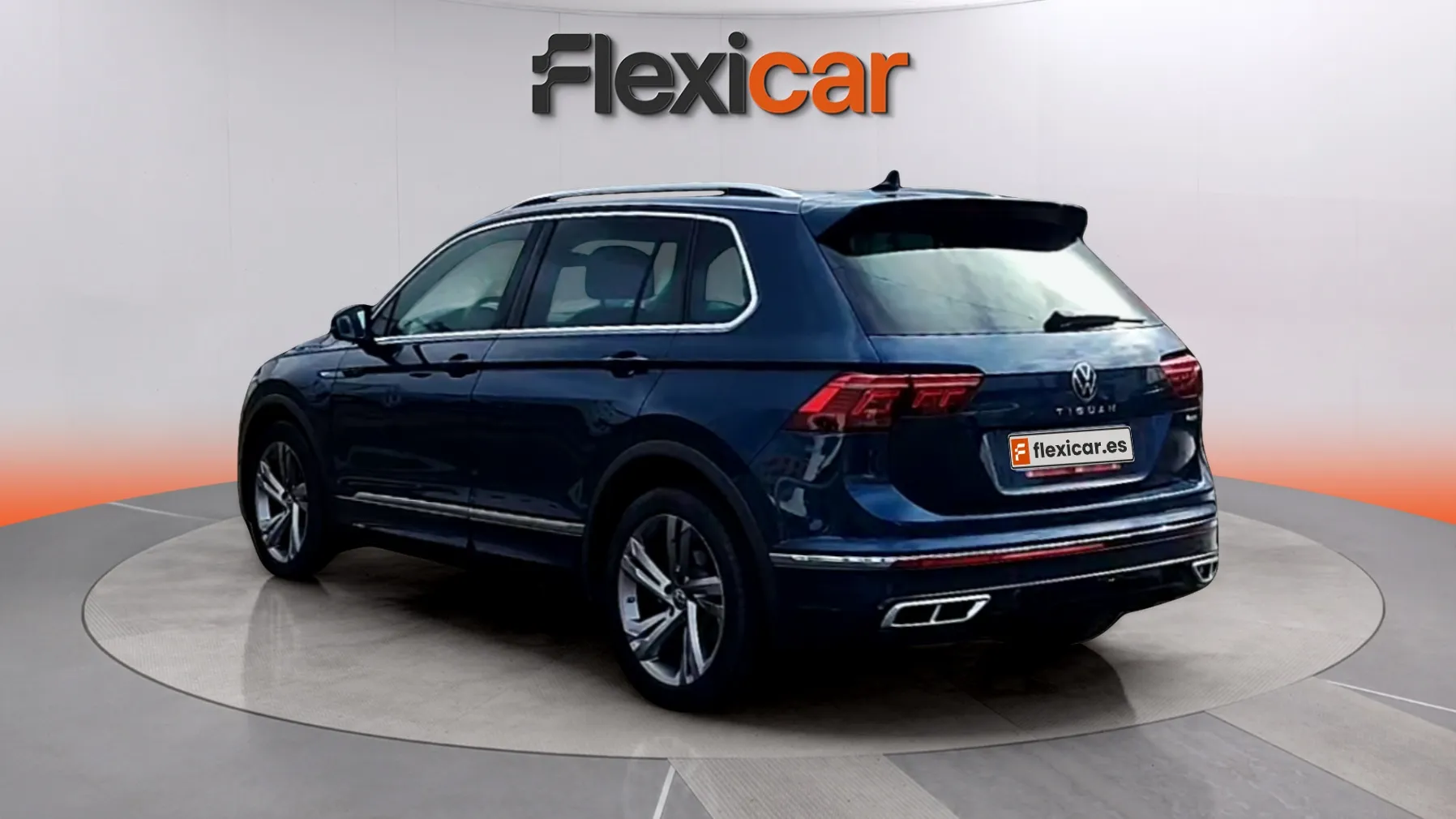 Volkswagen Tiguan R-Line 2.0 TDI DSG 4Motion - foto 6