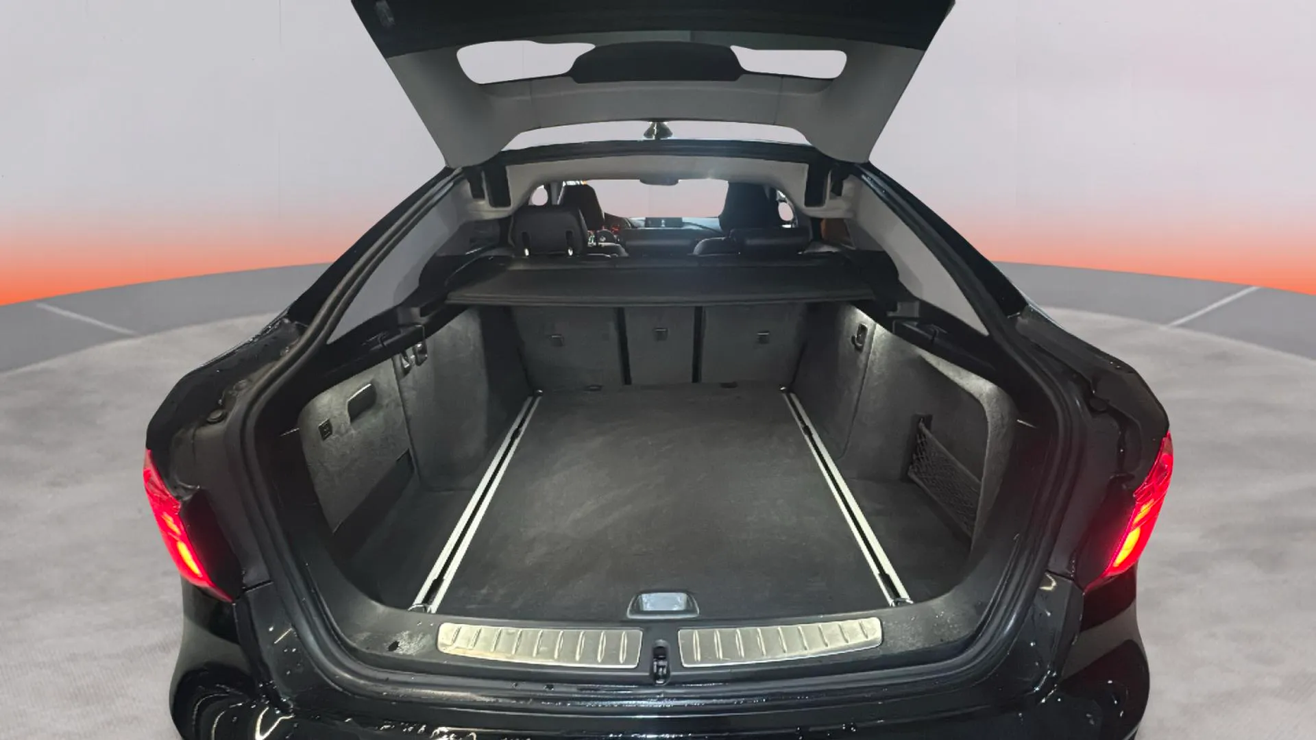 BMW Serie 3 318d Gran Turismo - foto 12