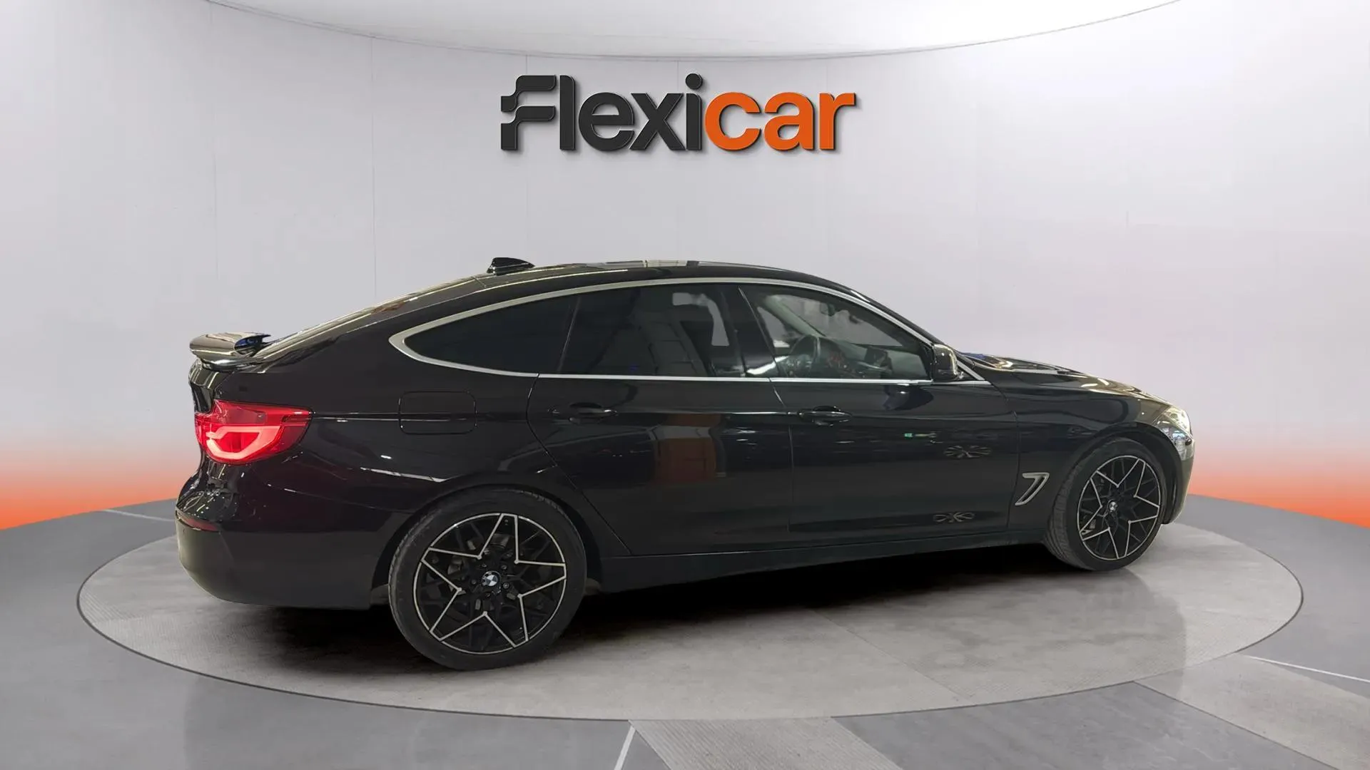 BMW Serie 3 318d Gran Turismo - foto 23