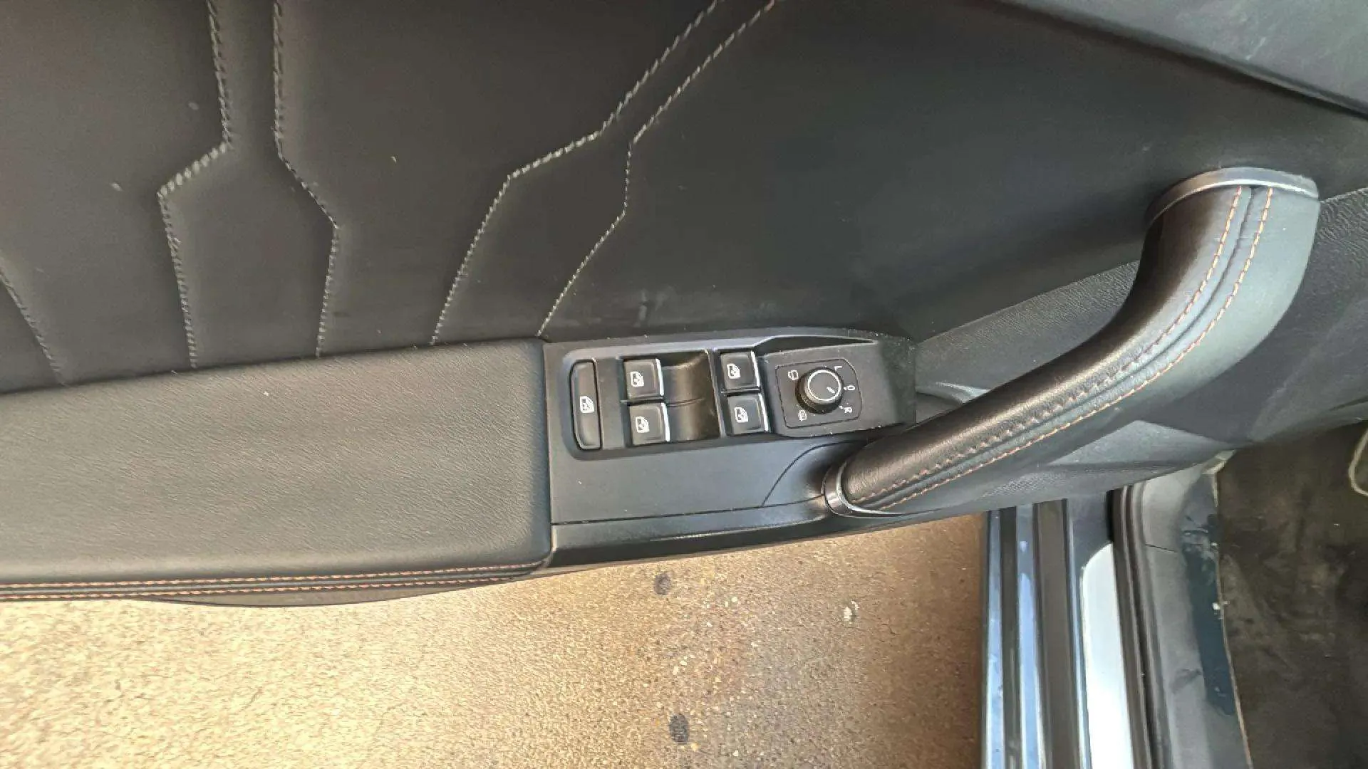 Cupra León SP 2.0 TSI DSG - foto 25